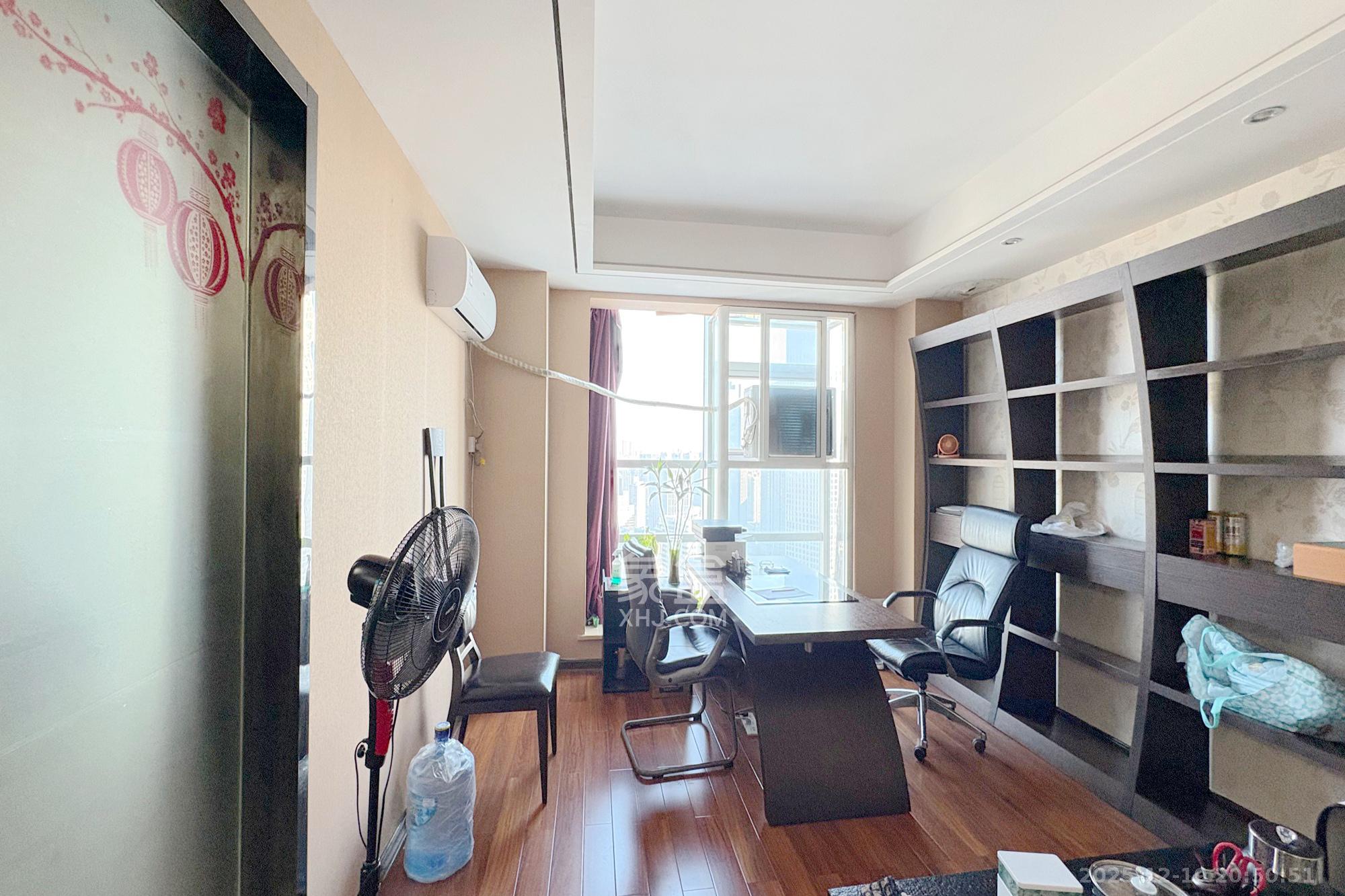 明城国际  1室1厅1卫    32.8万卧室