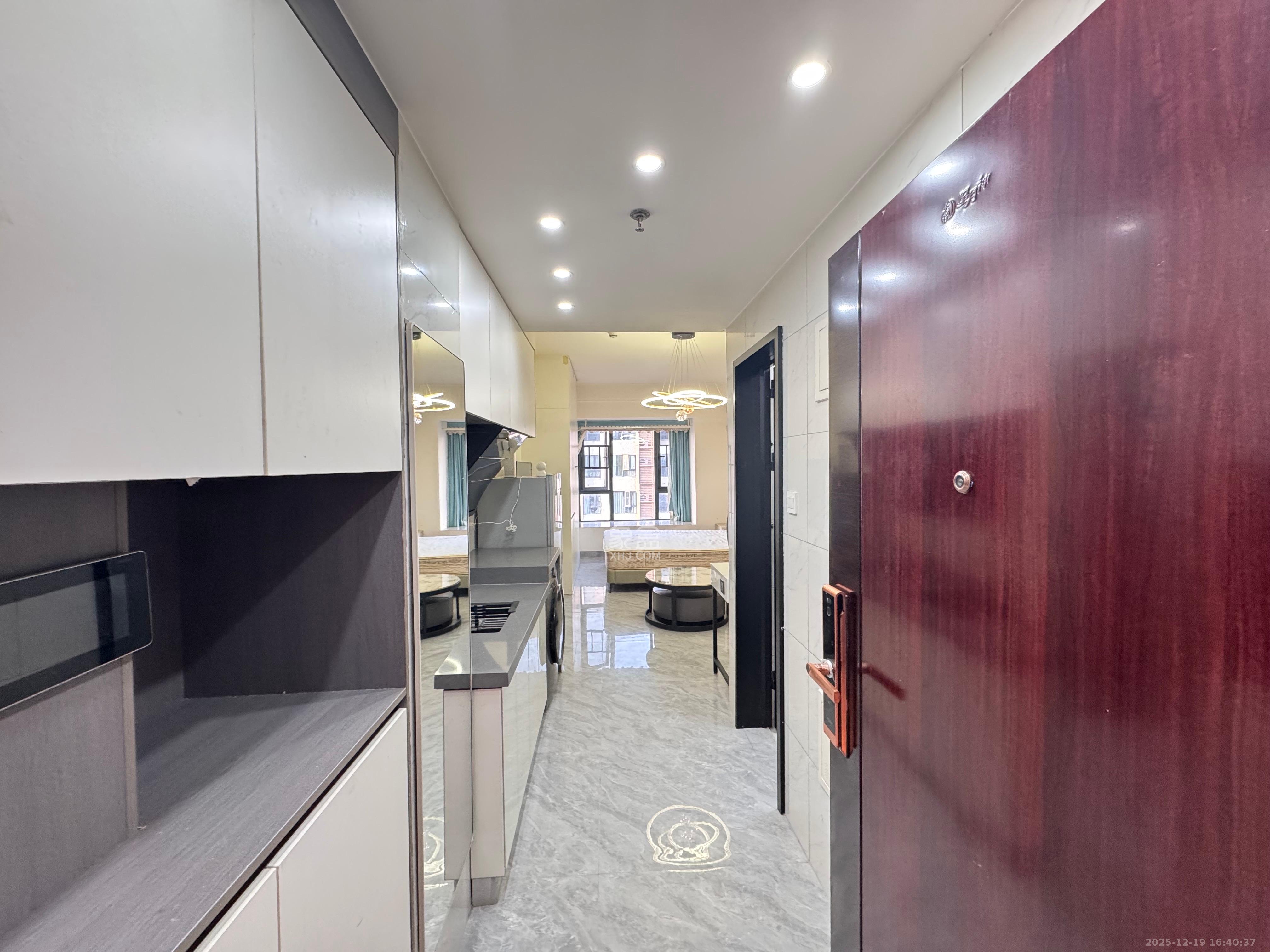 碧桂园印象  1室0厅0卫    1500.0元/月