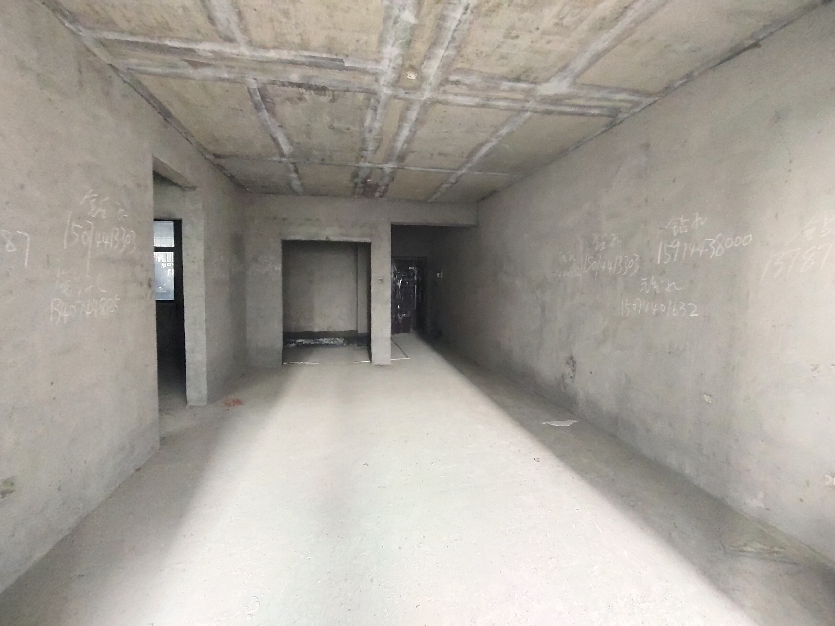 华都国际花园  2室2厅1卫    37.8万