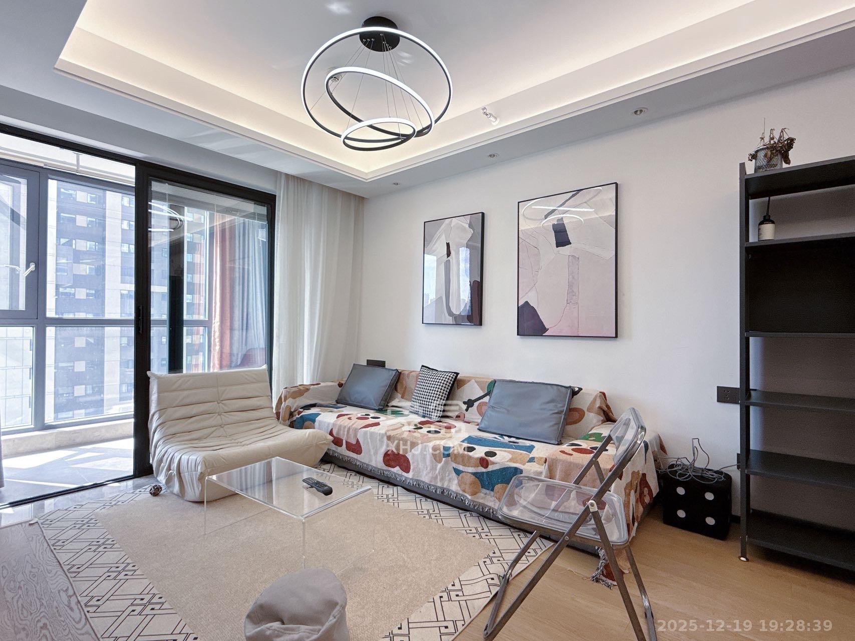 万科里金域国际  1室0厅0卫    4200.0元/月