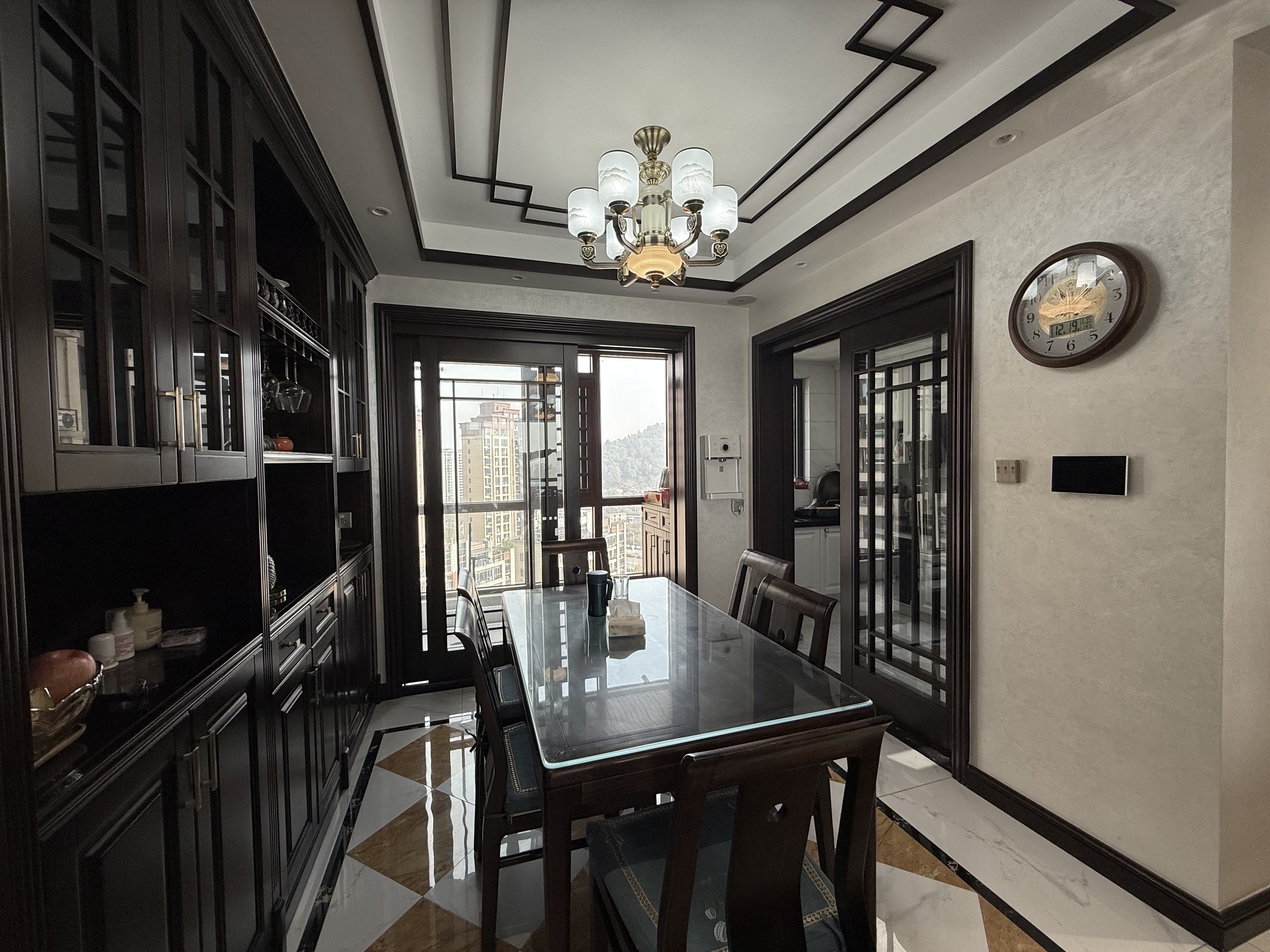 碧桂园豪园  4室2厅2卫    120.0万