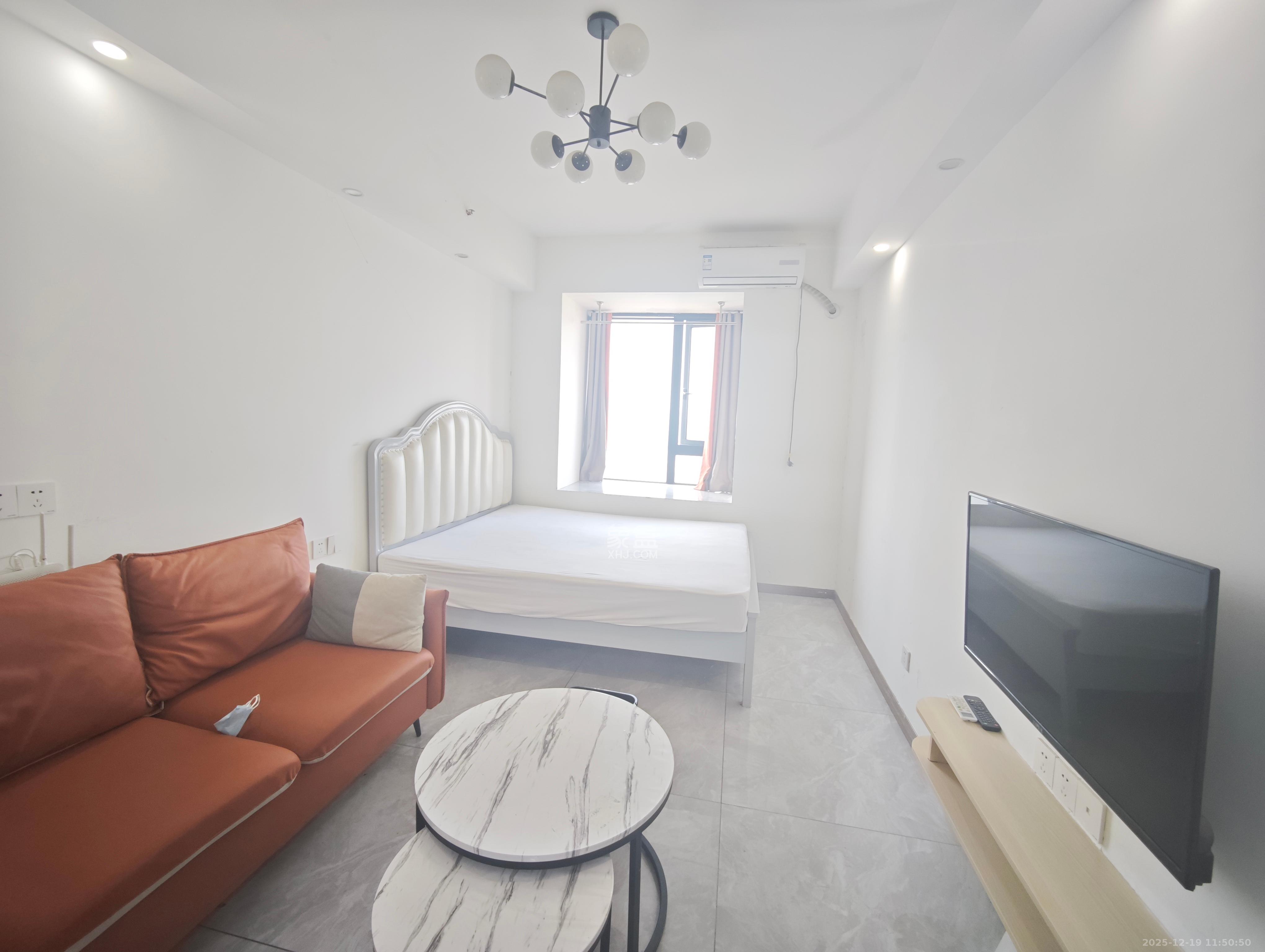 保利麓谷林语I区  1室0厅0卫    1400.0元/月