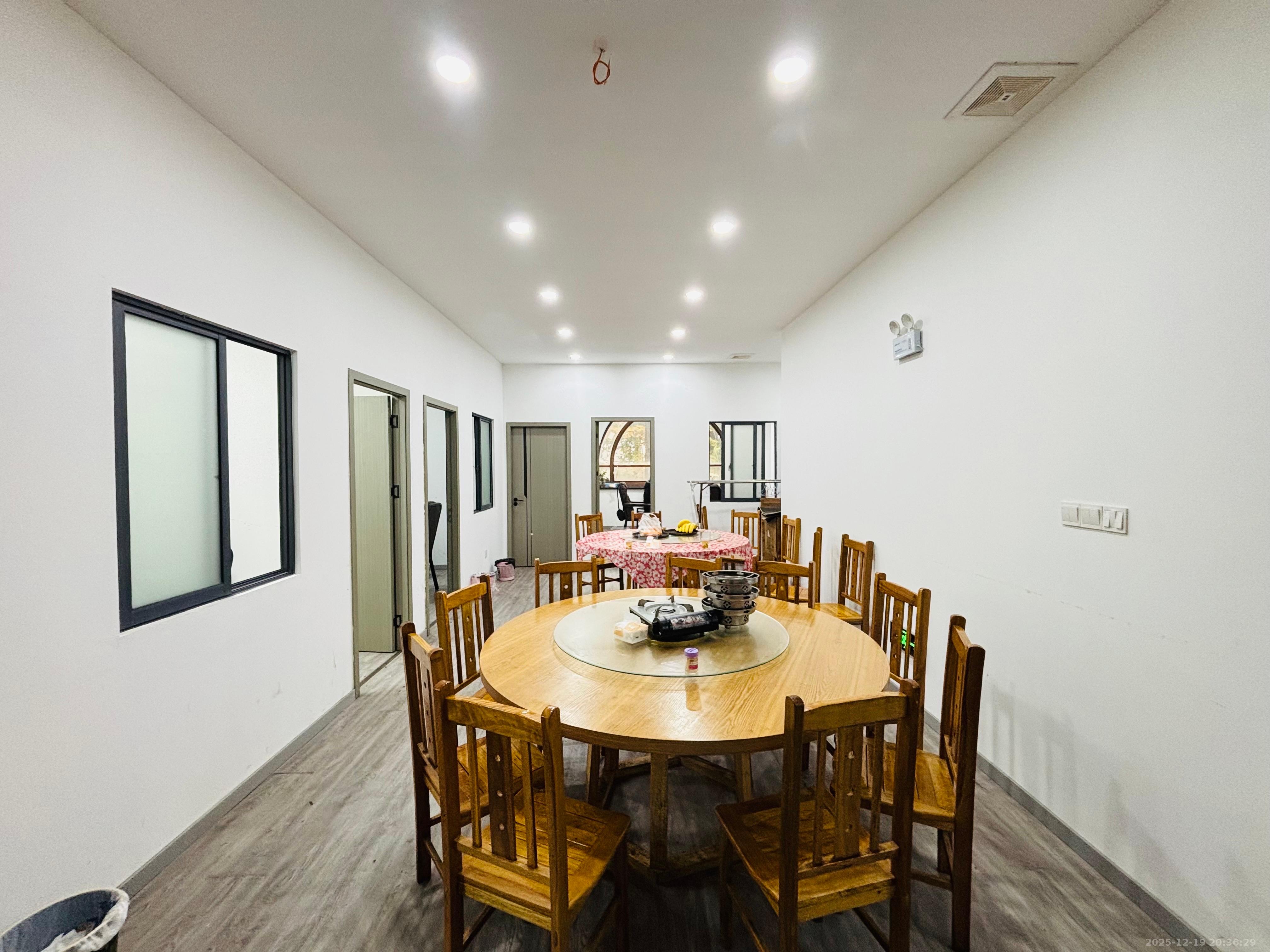 世嘉国际华城   129.0㎡      11800.0元/月室内图