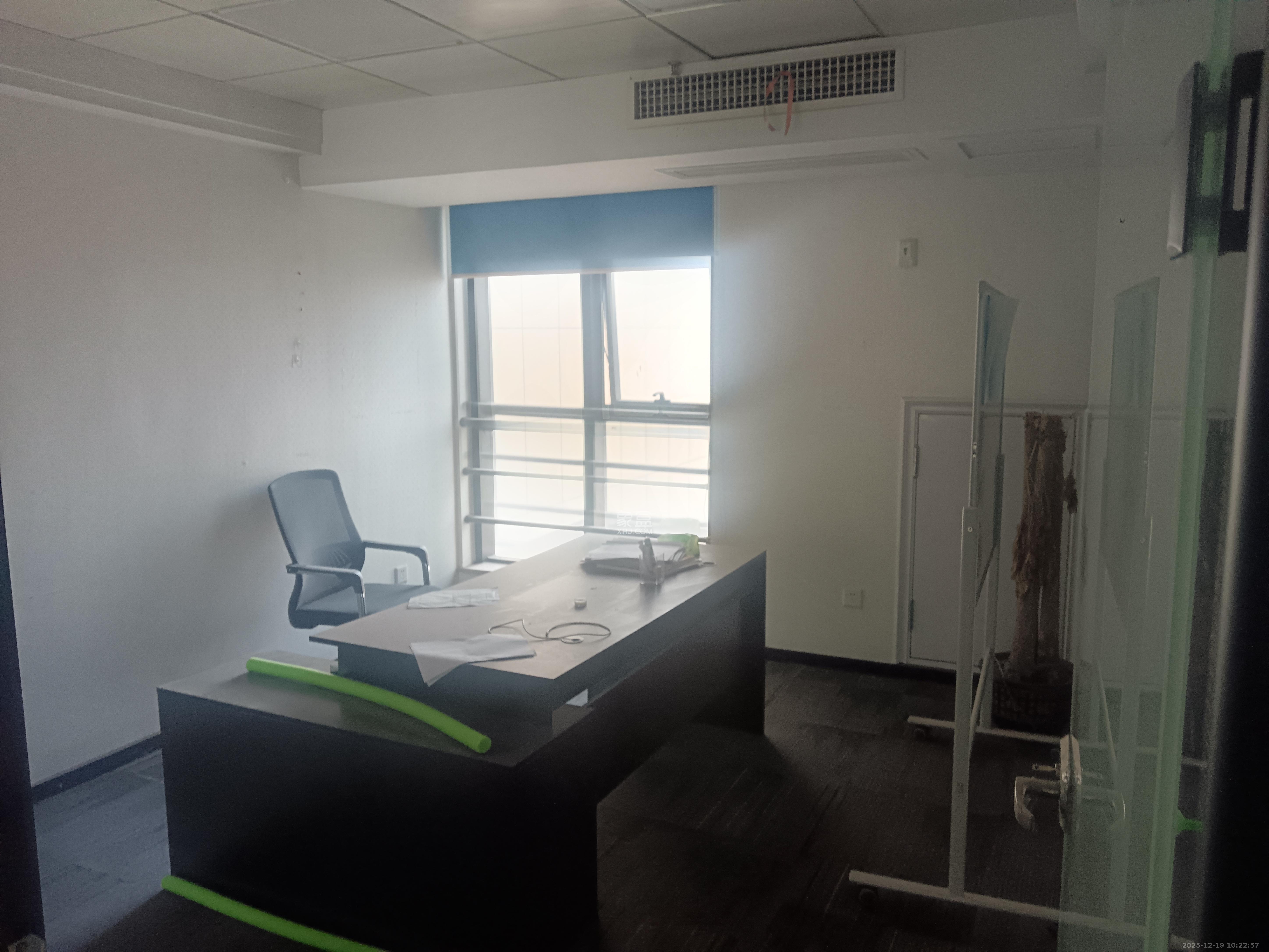 湘域城邦（湘域国际中心）   83.8㎡      4000.0元/月室内图