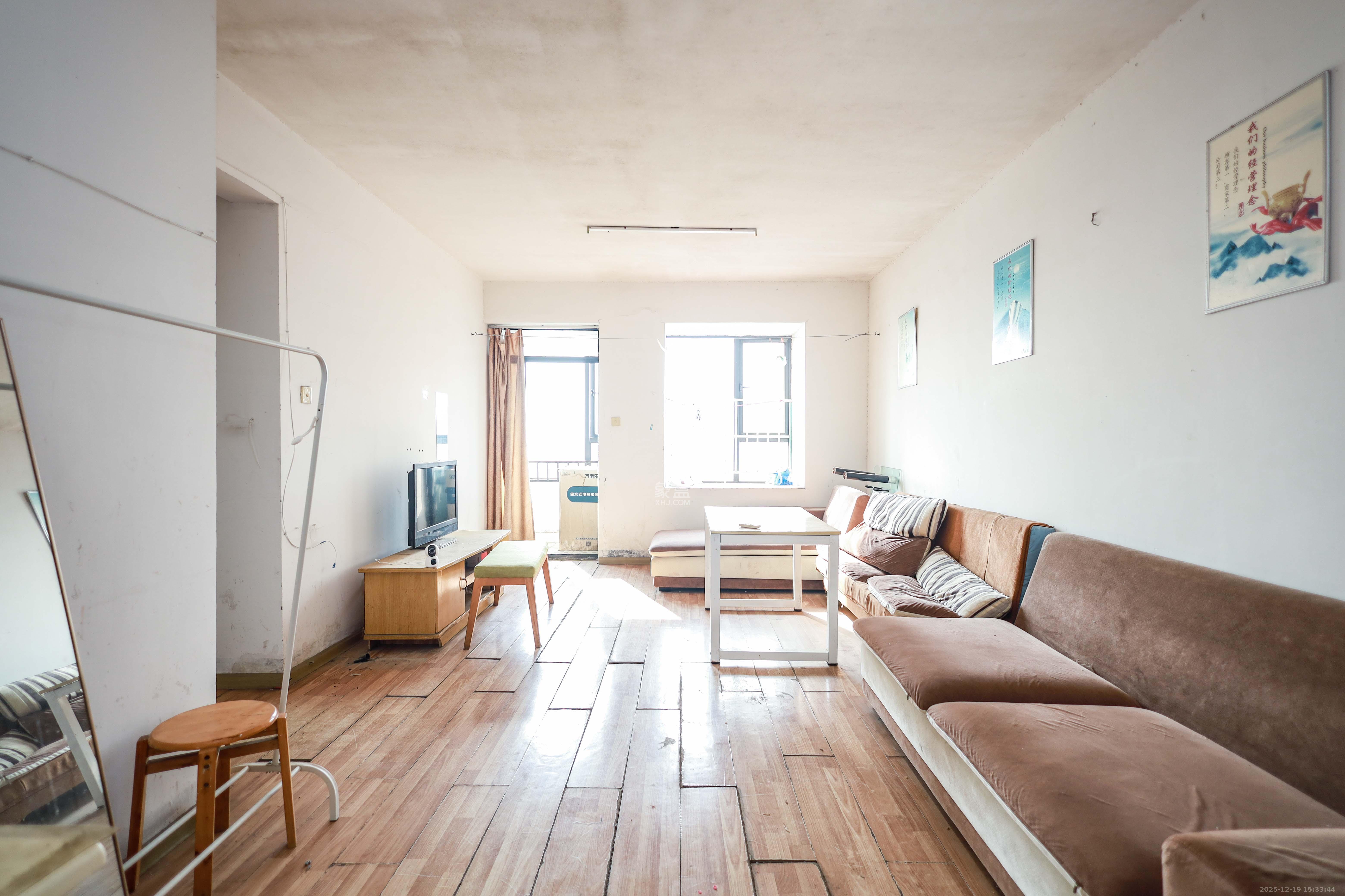 西城龙庭  3室2厅1卫    93.0万