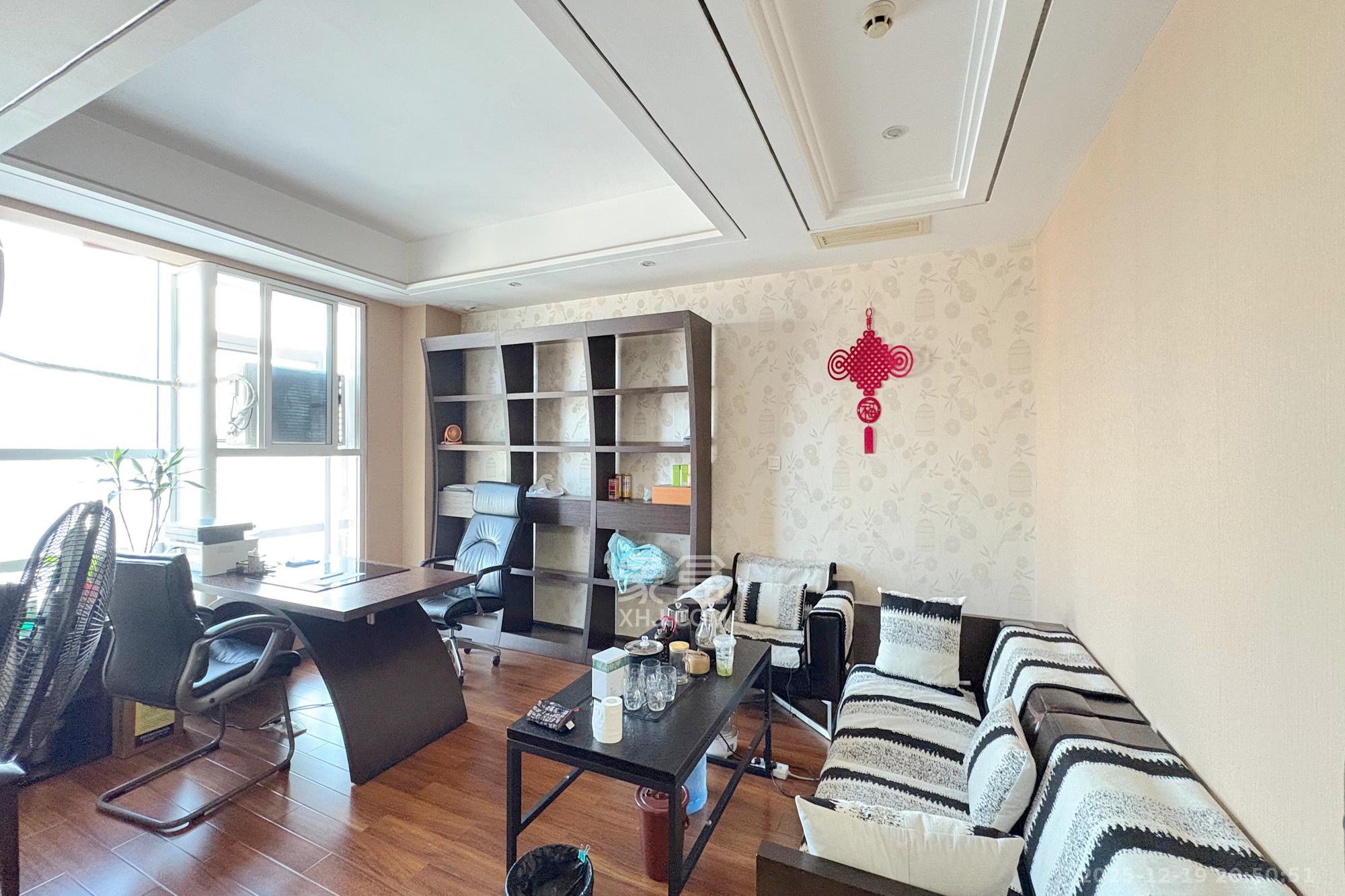 明城国际 1室1厅1卫 32.8万 明城国际 1室1厅1卫 32.8万卧室