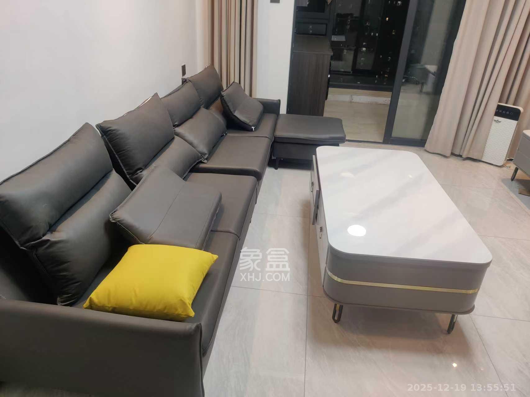 万科魅力之城天阔里  3室2厅2卫    2700.0元/月