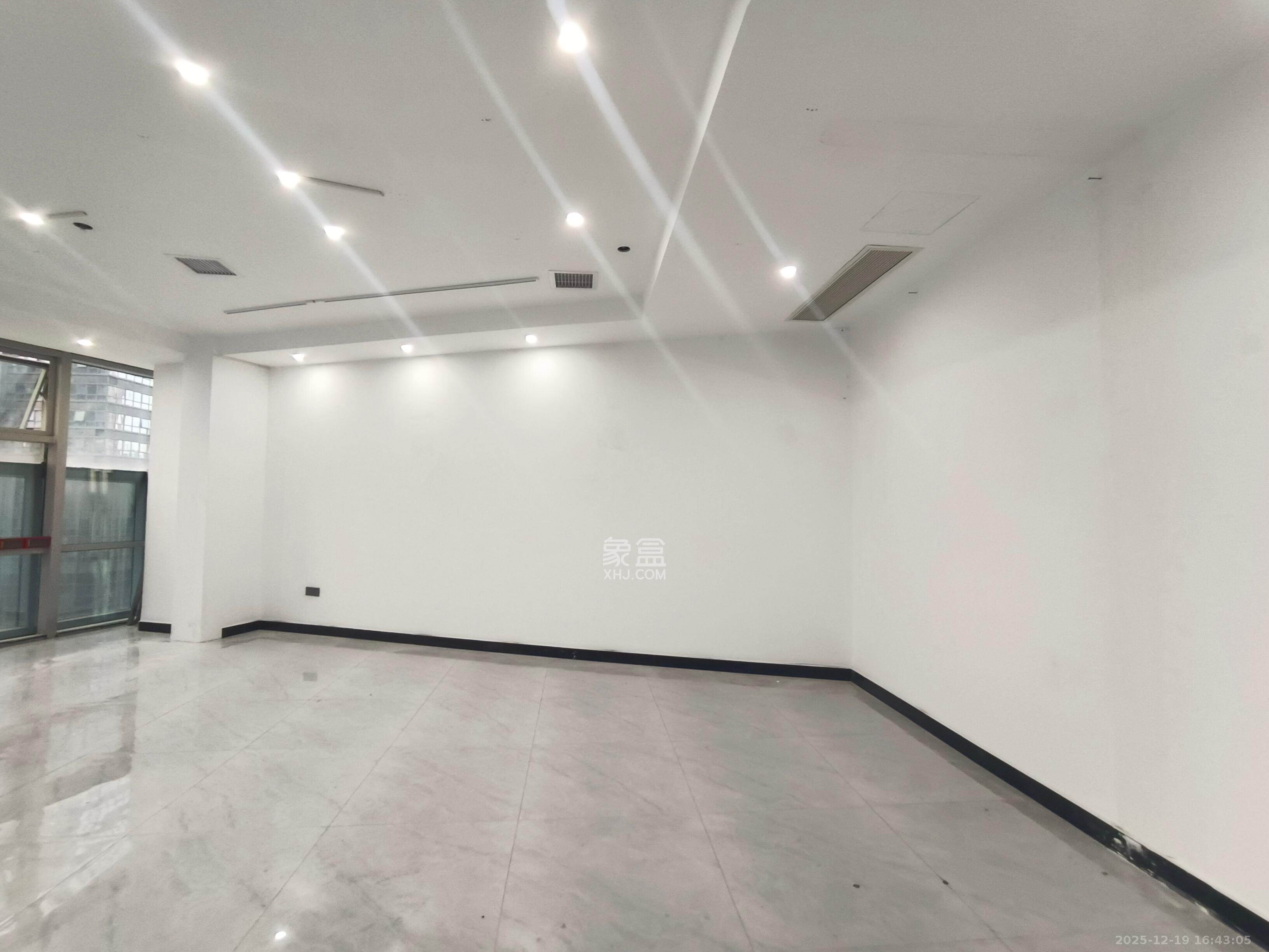 德思勤城市广场（宝格丽公寓）   168.0㎡      5600.0元/月室内图