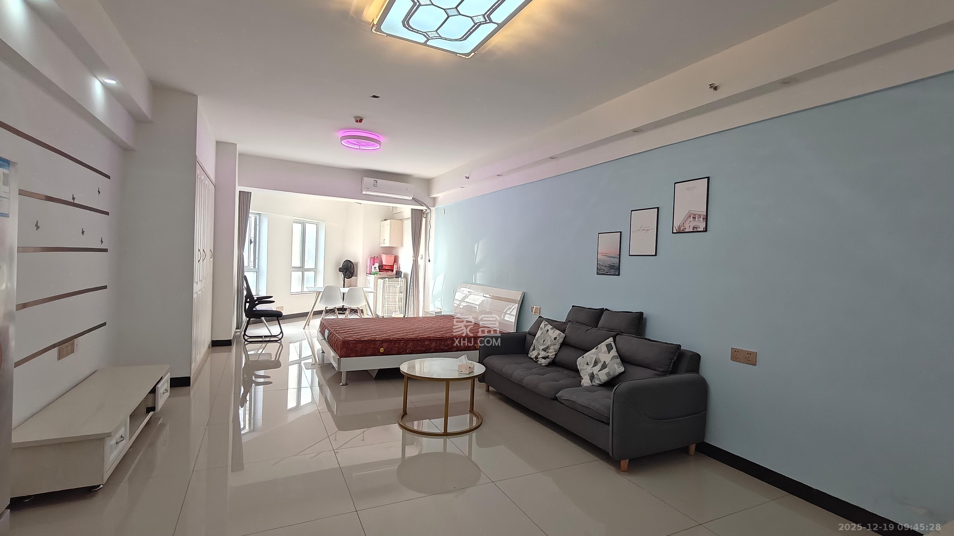 MOMA当代广场  1室1厅1卫    1300.0元/月