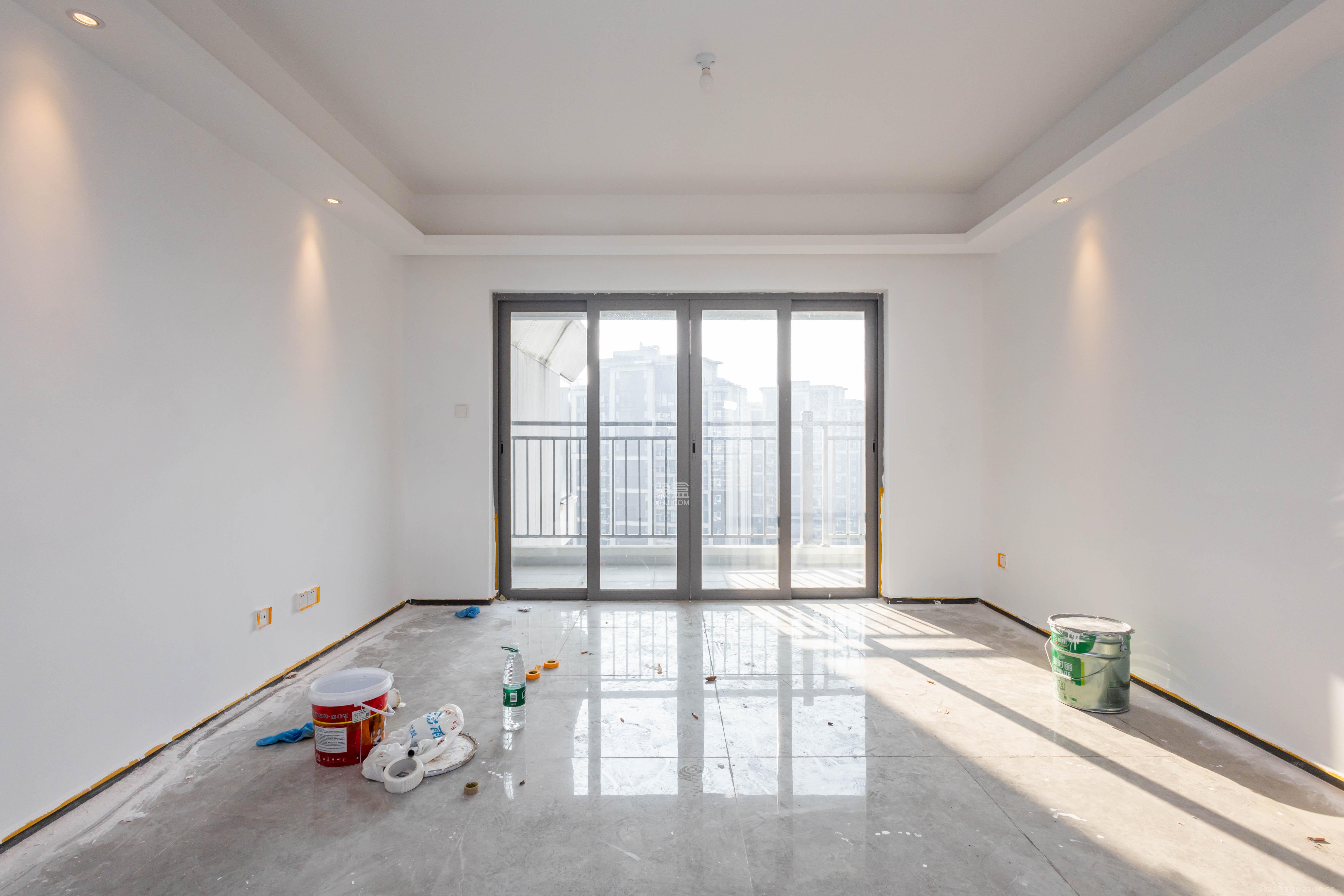 佳兆业滨江四季  1室0厅0卫    150.0万