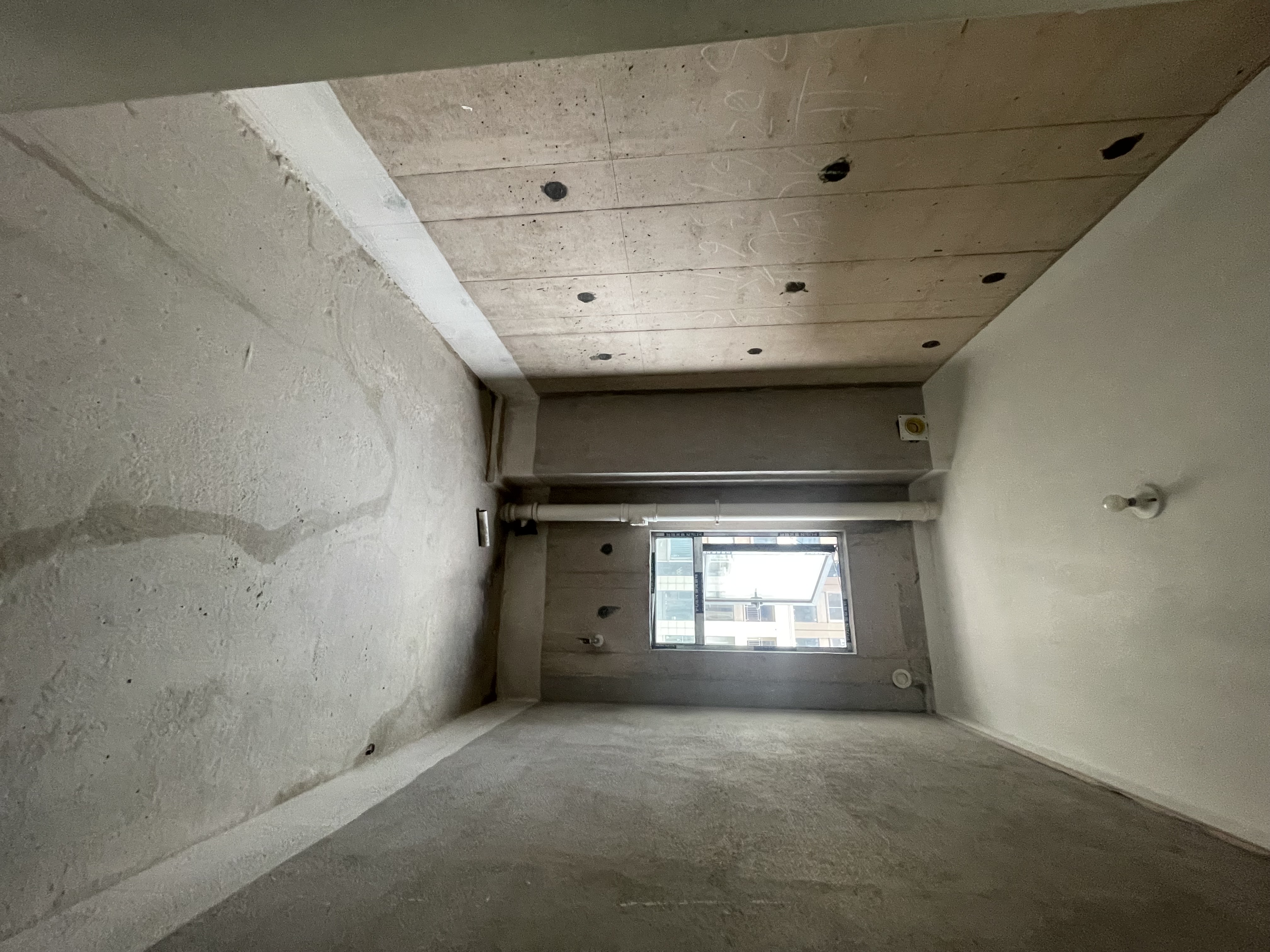 荣盛花语书苑  3室2厅2卫    61.8万