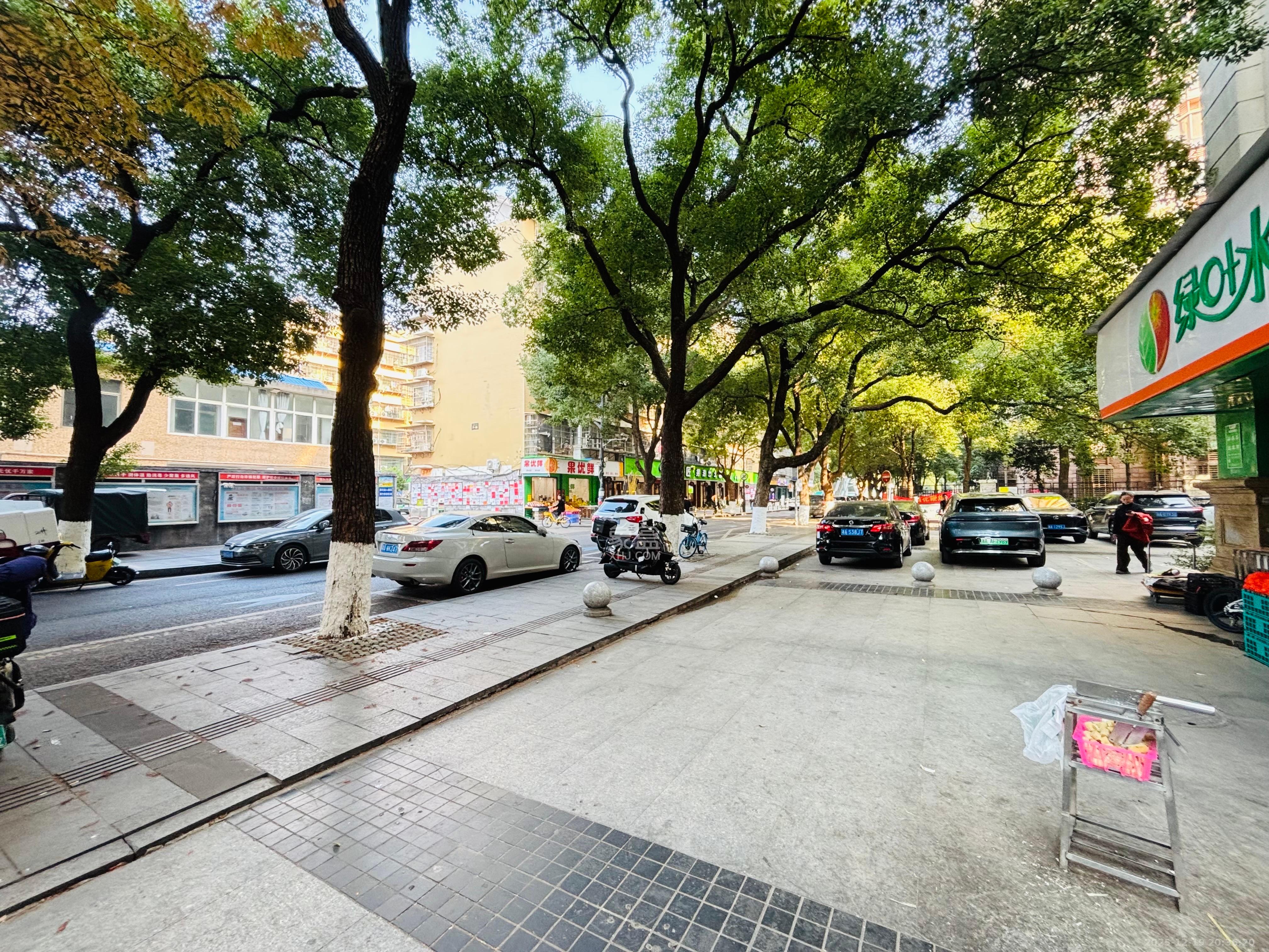 世嘉国际华城   129.0㎡      11800.0元/月室内图