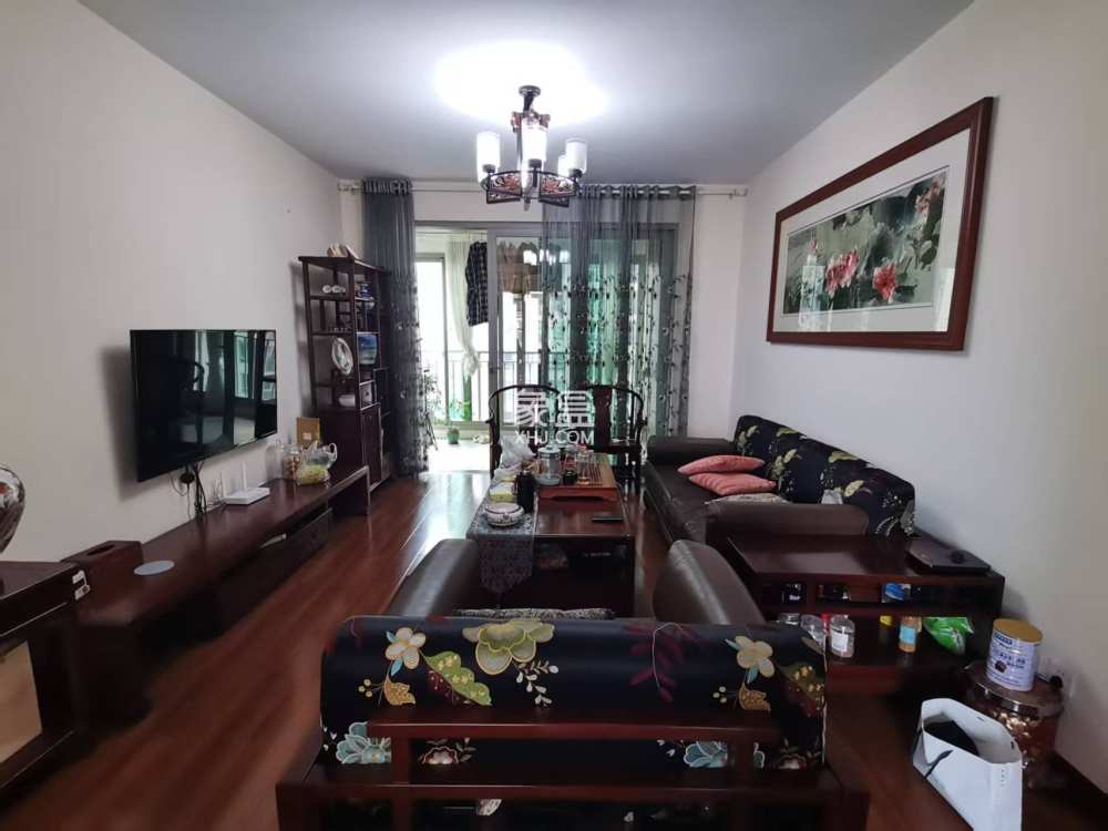 晋合湘水湾三期  4室2厅2卫    100.0万