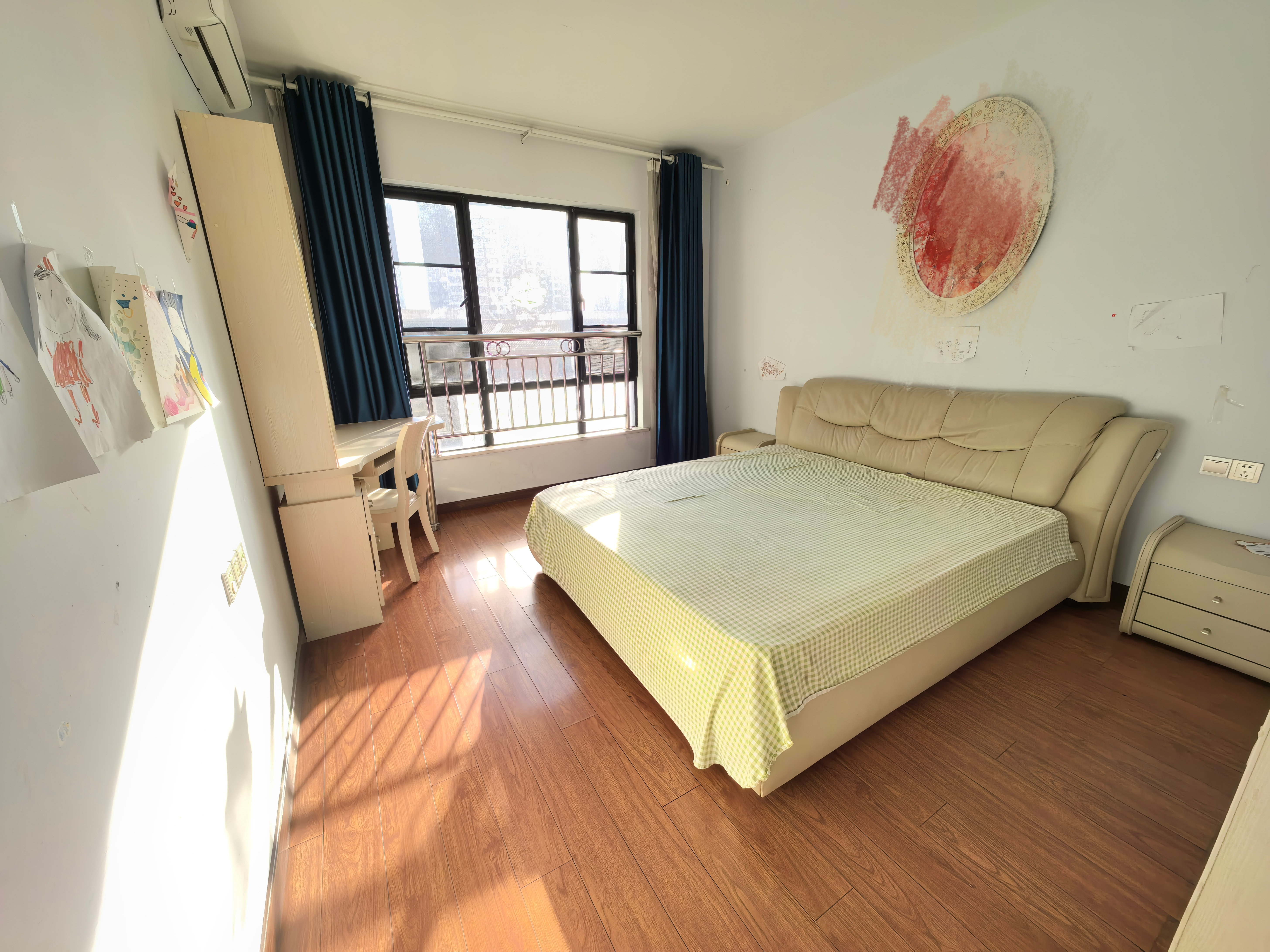 莱茵小镇  4室2厅2卫    42.8万室内图