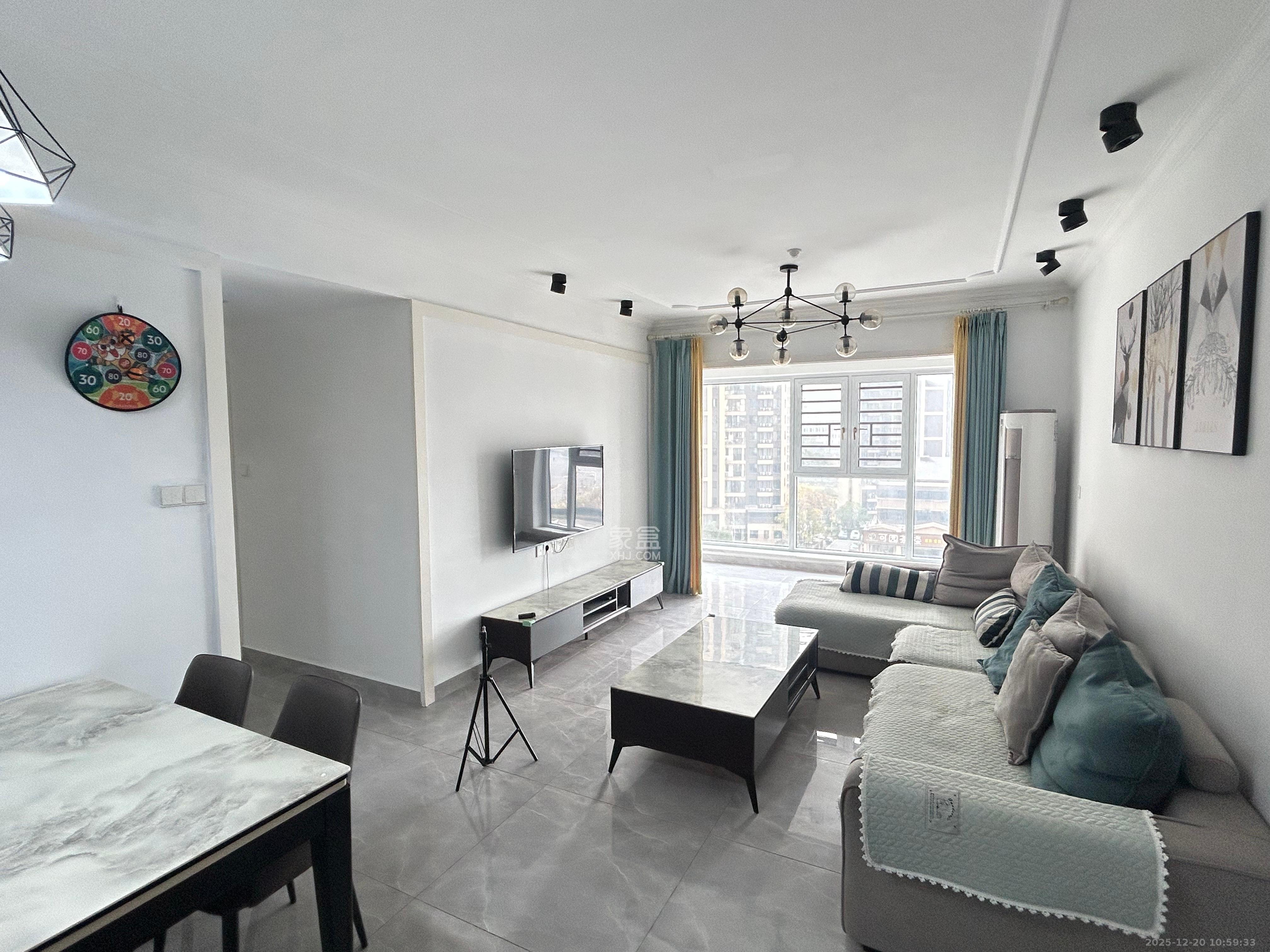 卓越浅水湾  1室0厅0卫    3000.0元/月