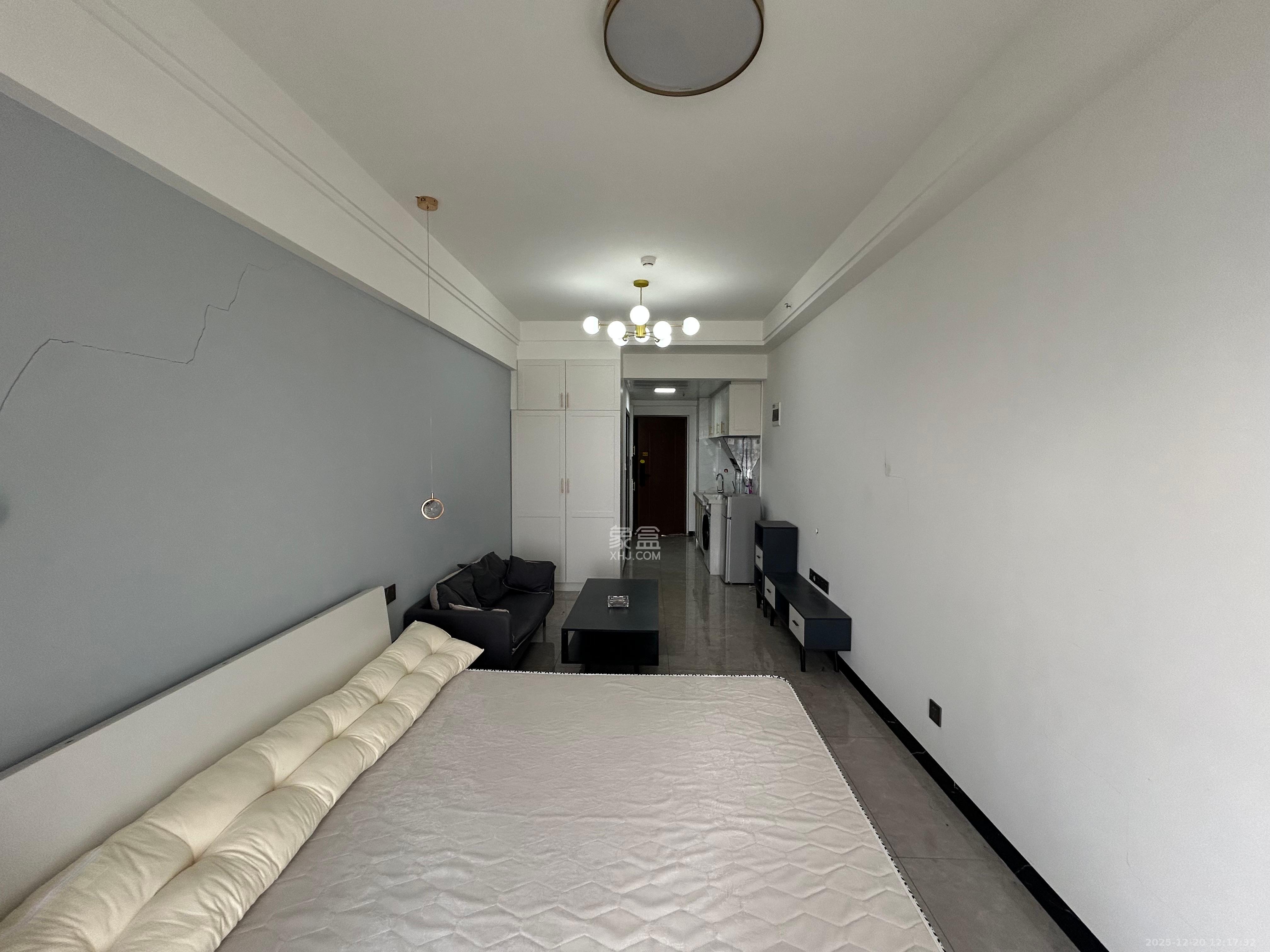 保利香槟国际C区  1室1厅1卫    1200.0元/月