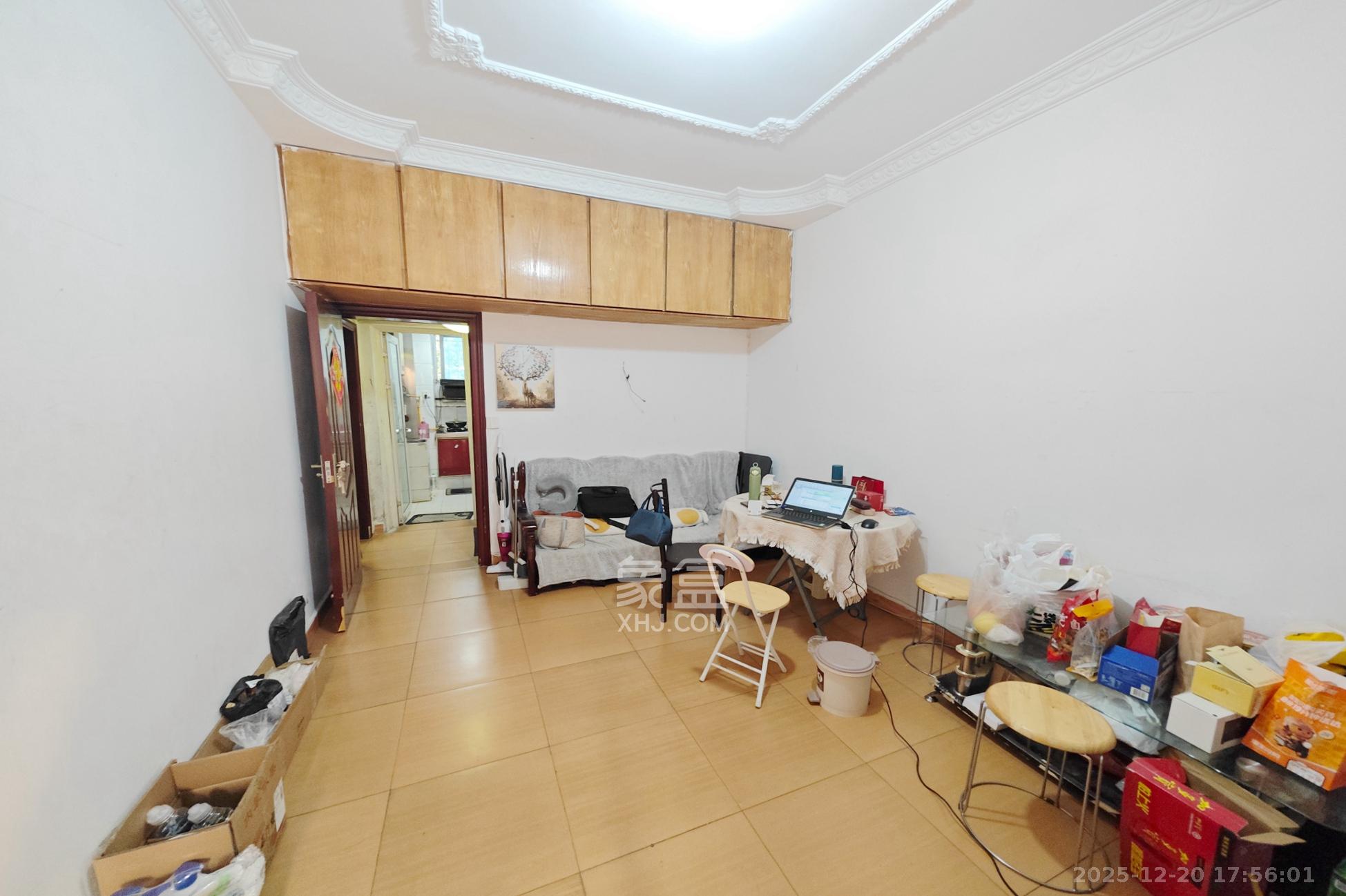 阿弥岭一二片 2室1厅1卫 30.0万 阿弥岭一二片 2室1厅1卫 30.0万客厅