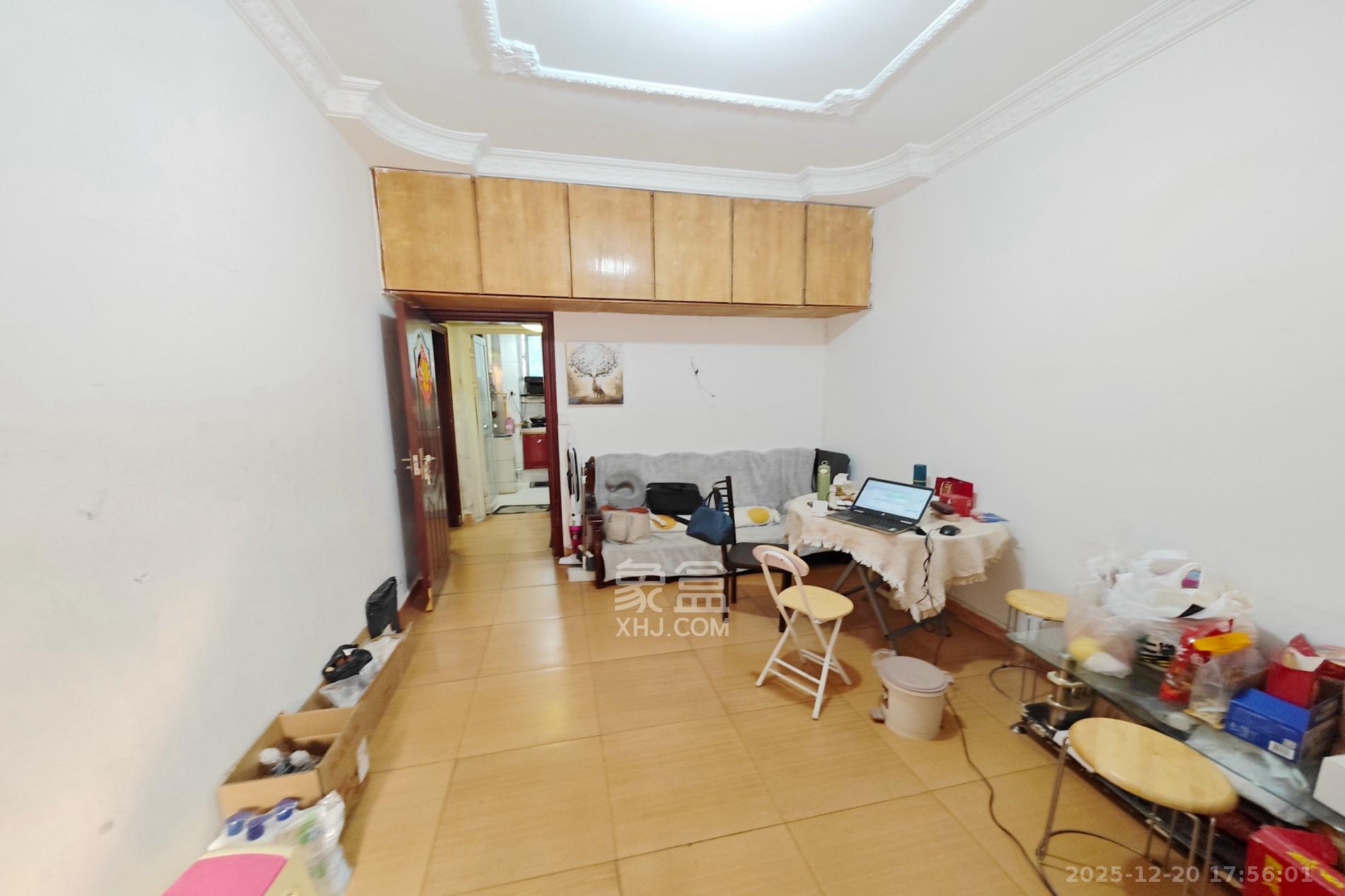 阿弥岭一二片  2室1厅1卫    30.0万客厅