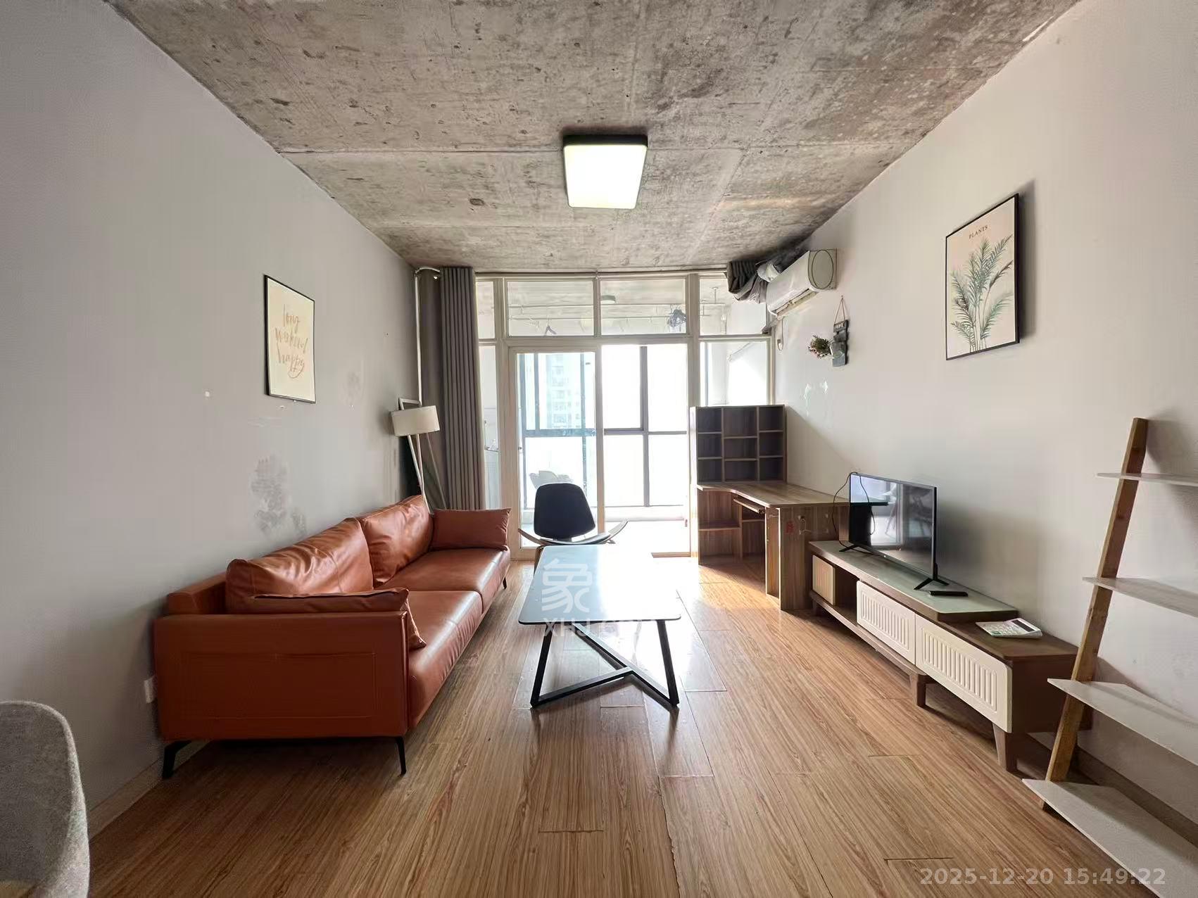 中铁西江悦一期  2室2厅1卫    2100.0元/月