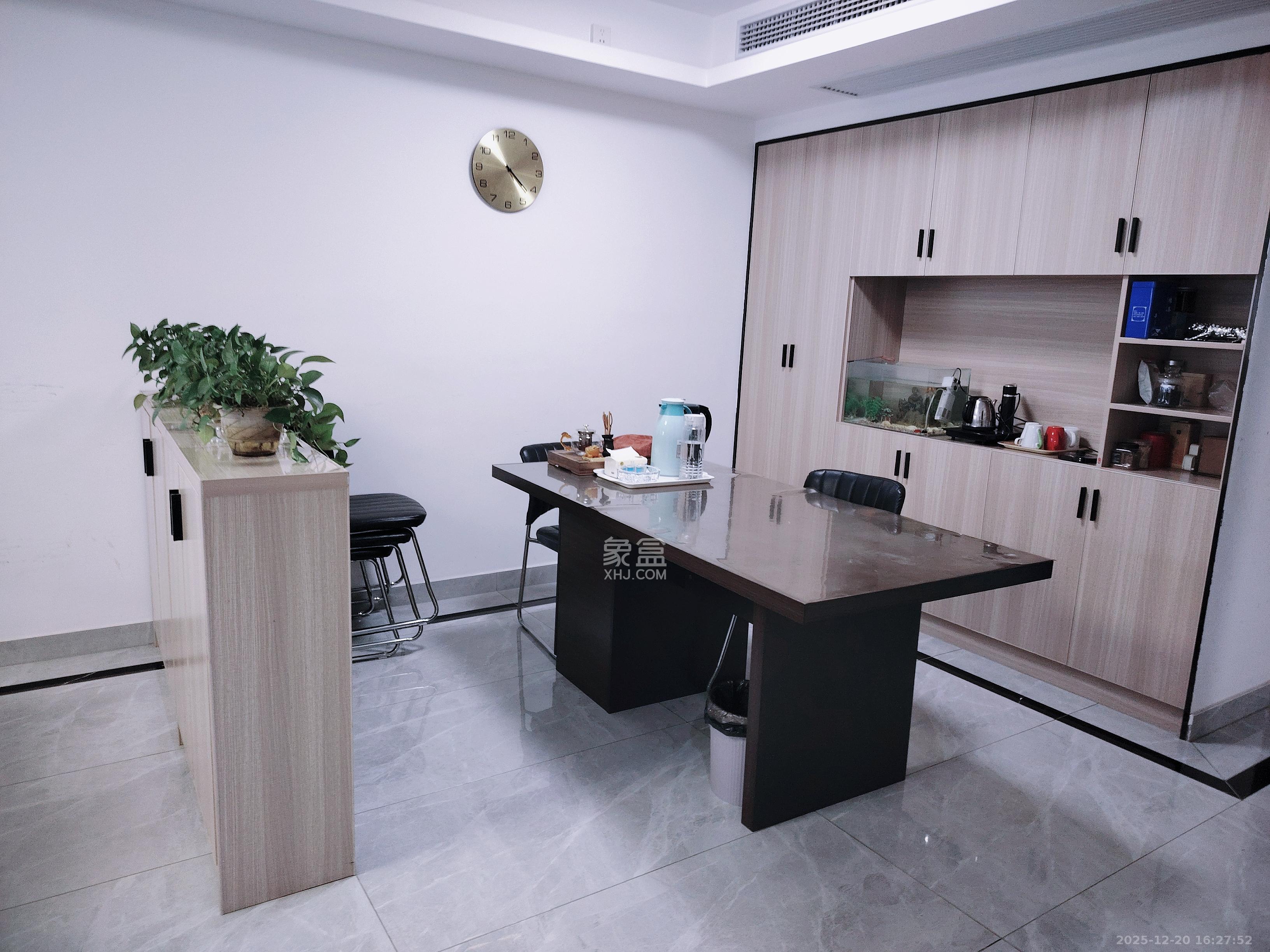 北辰三角洲C3区  3室1厅1卫    3200.0元/月室内图