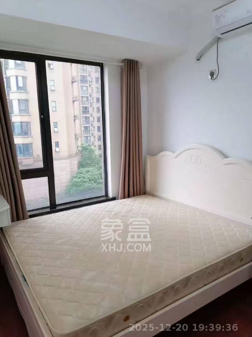 中一九骏（枫桥苑）  3室2厅1卫    2700.0元/月