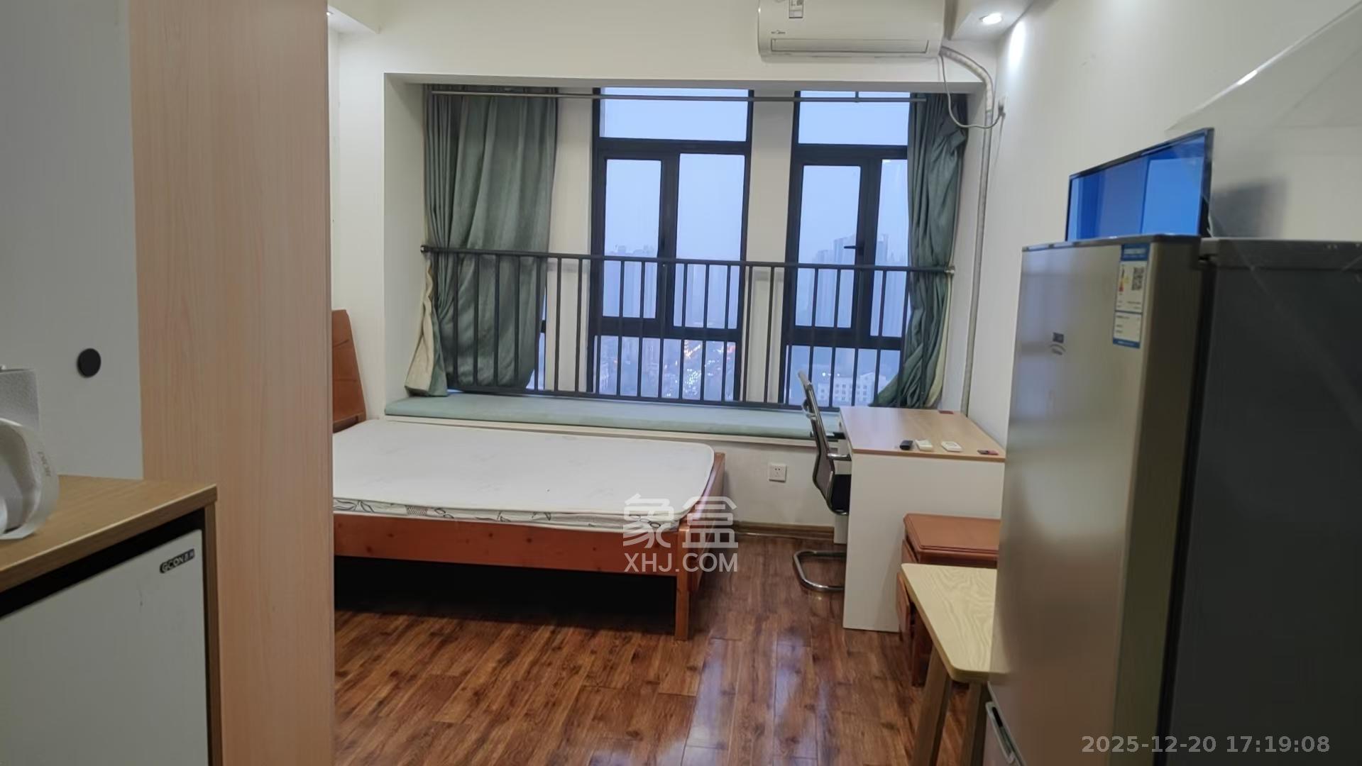 兆坤星悦荟  1室1厅1卫    1000.0元/月