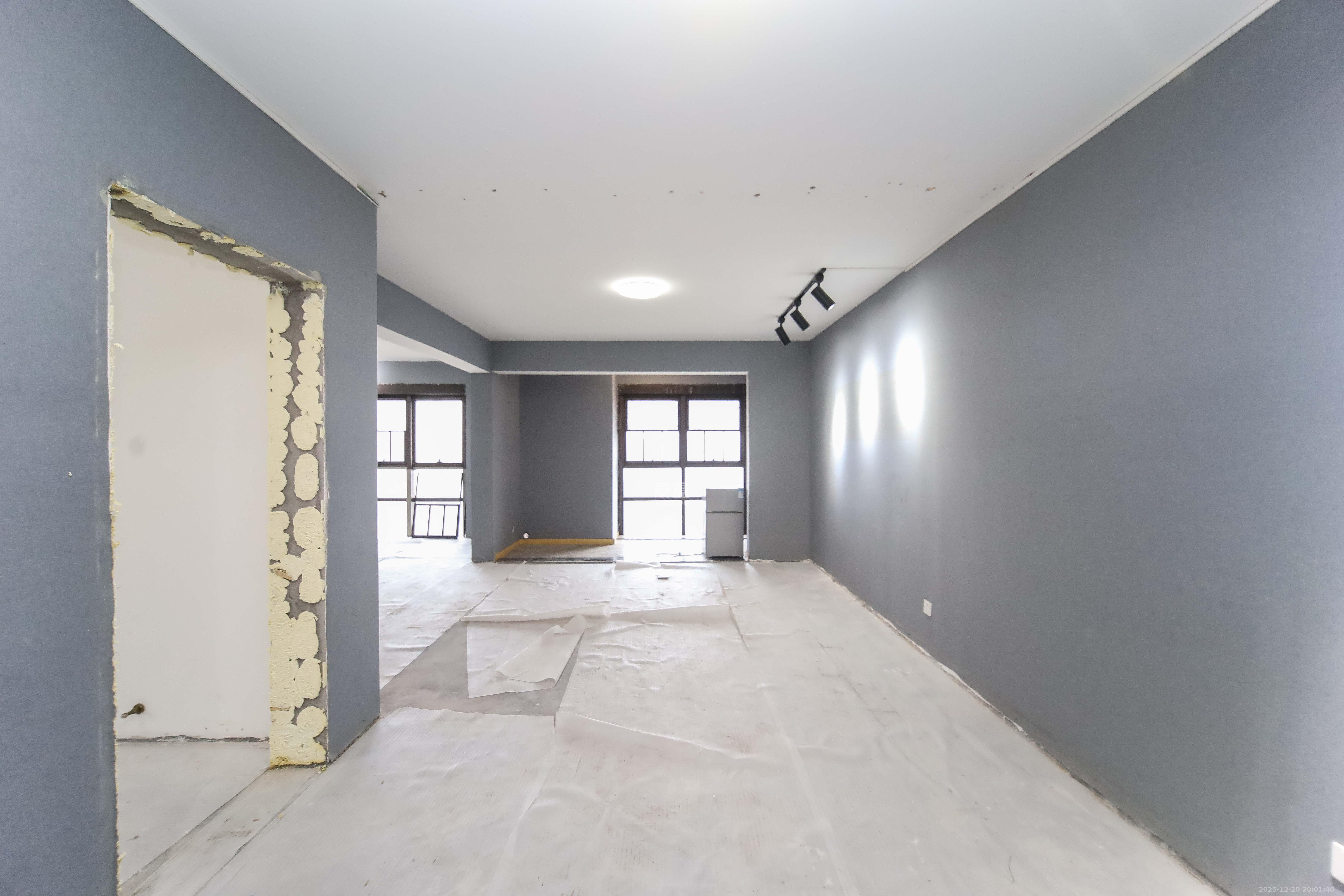 中欣楚天熙苑  3室2厅2卫    95.0万