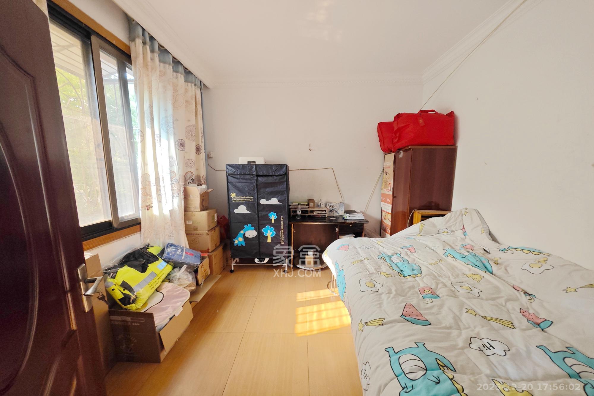 阿弥岭一二片  2室1厅1卫    30.0万卧室