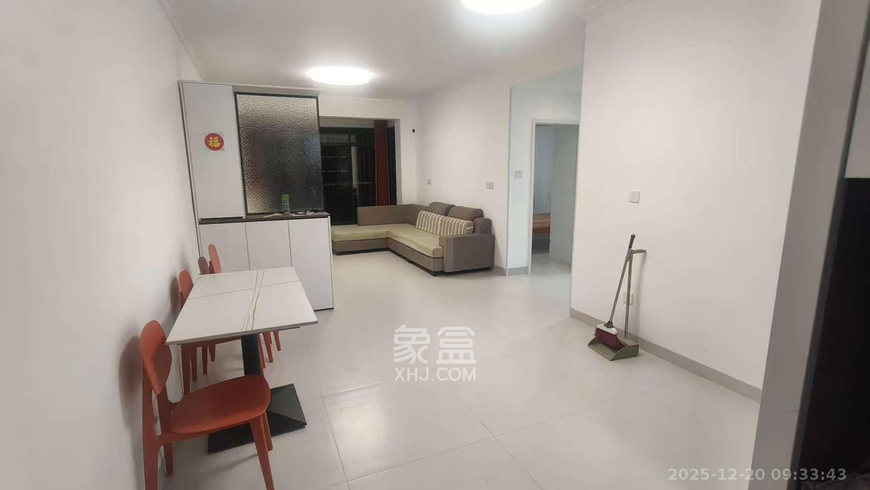 黎郡新宇太和园  2室1厅1卫    1800.0元/月