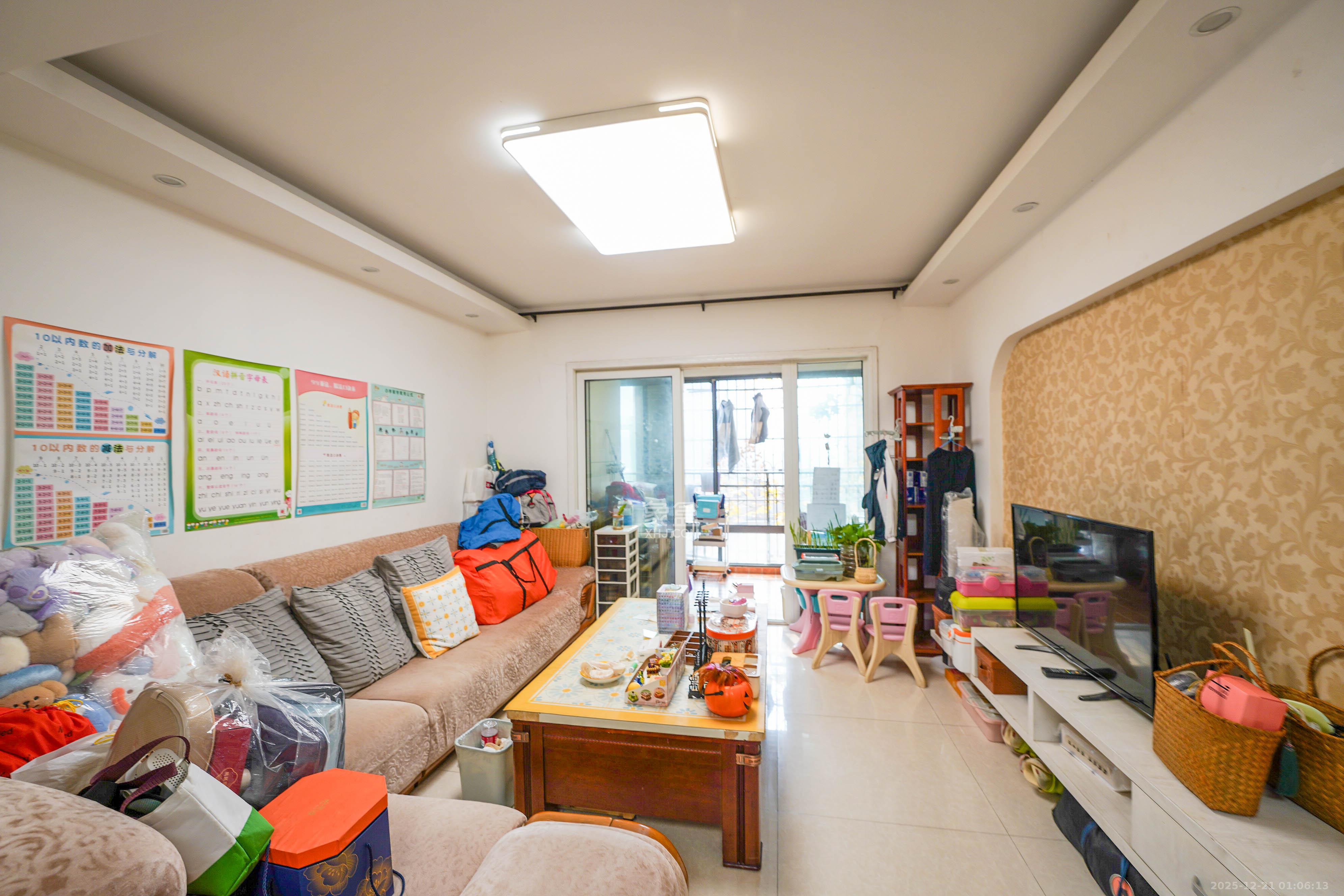 汇金城/嘉华城一期  3室2厅1卫    98.8万