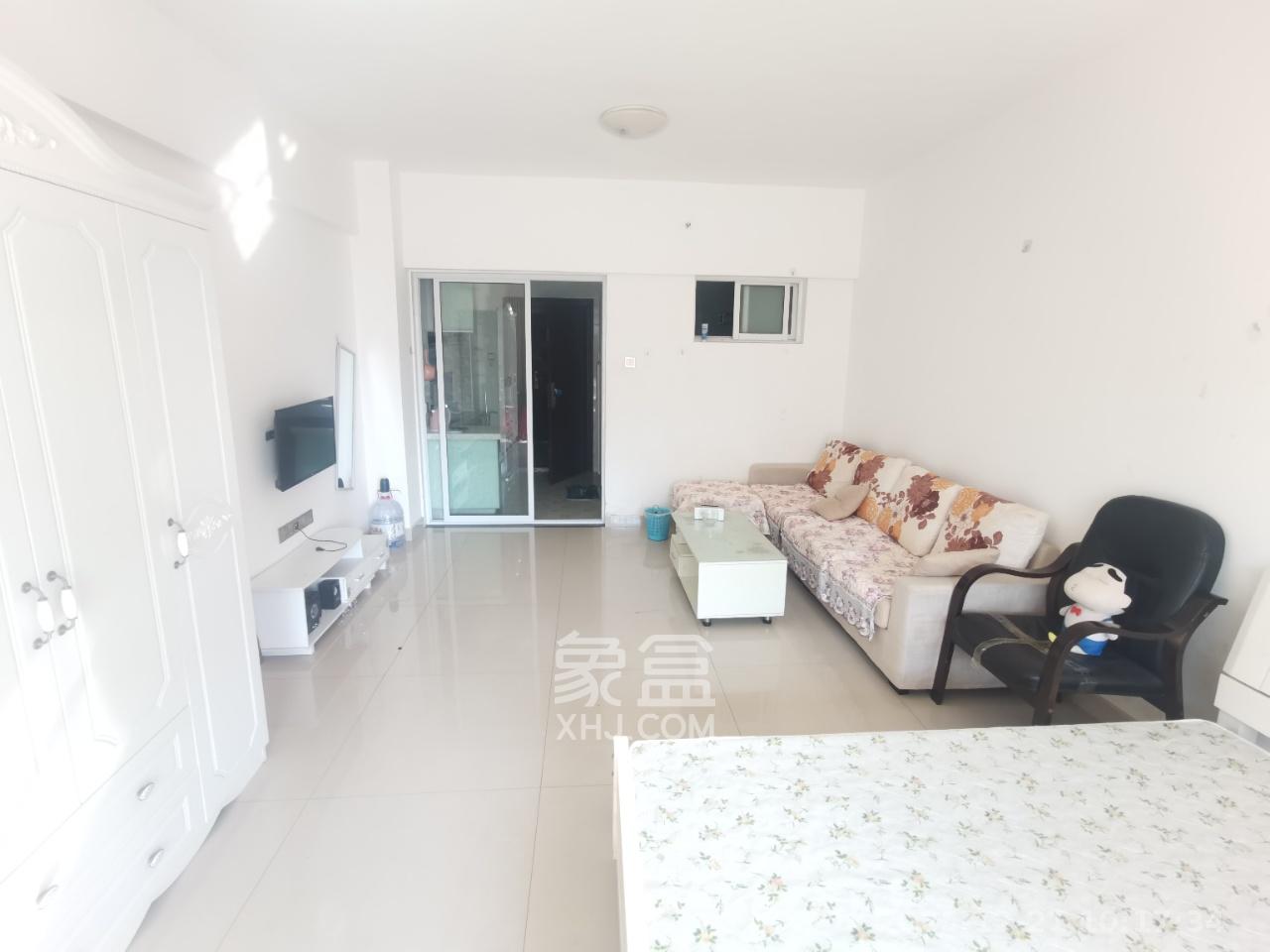 世纪桃花苑  1室1厅1卫    1300.0元/月