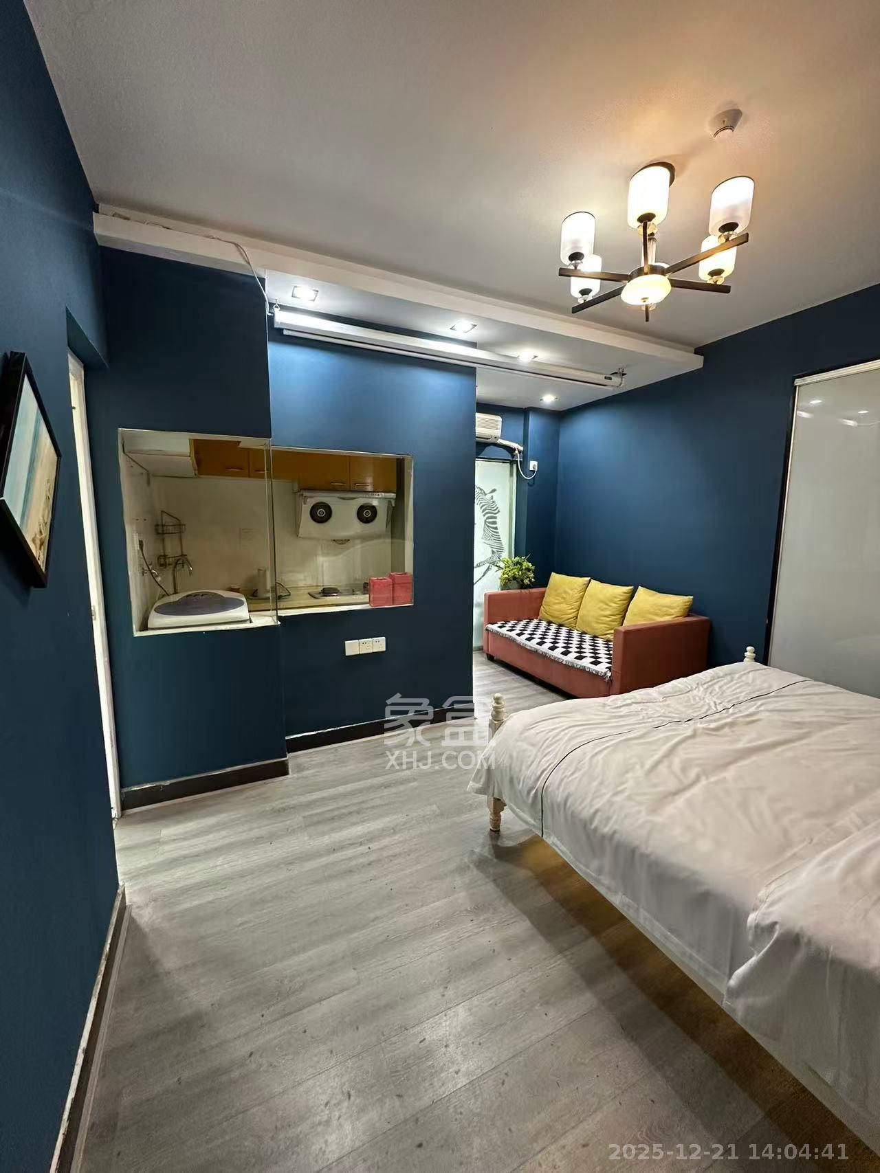 景江东方  1室1厅1卫    1600.0元/月