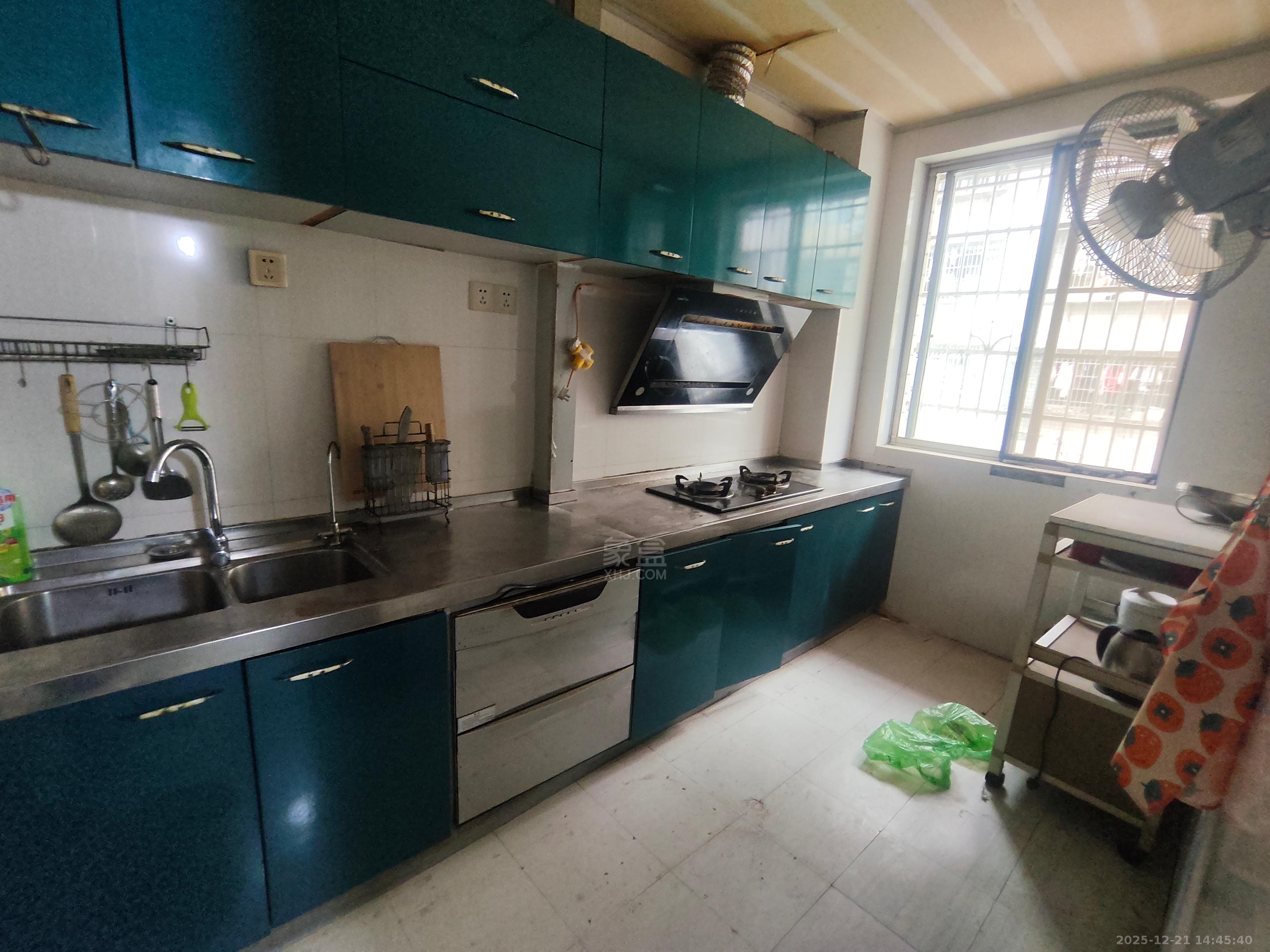 株洲长江南路阳光小区  2室1厅1卫    1200.0元/月