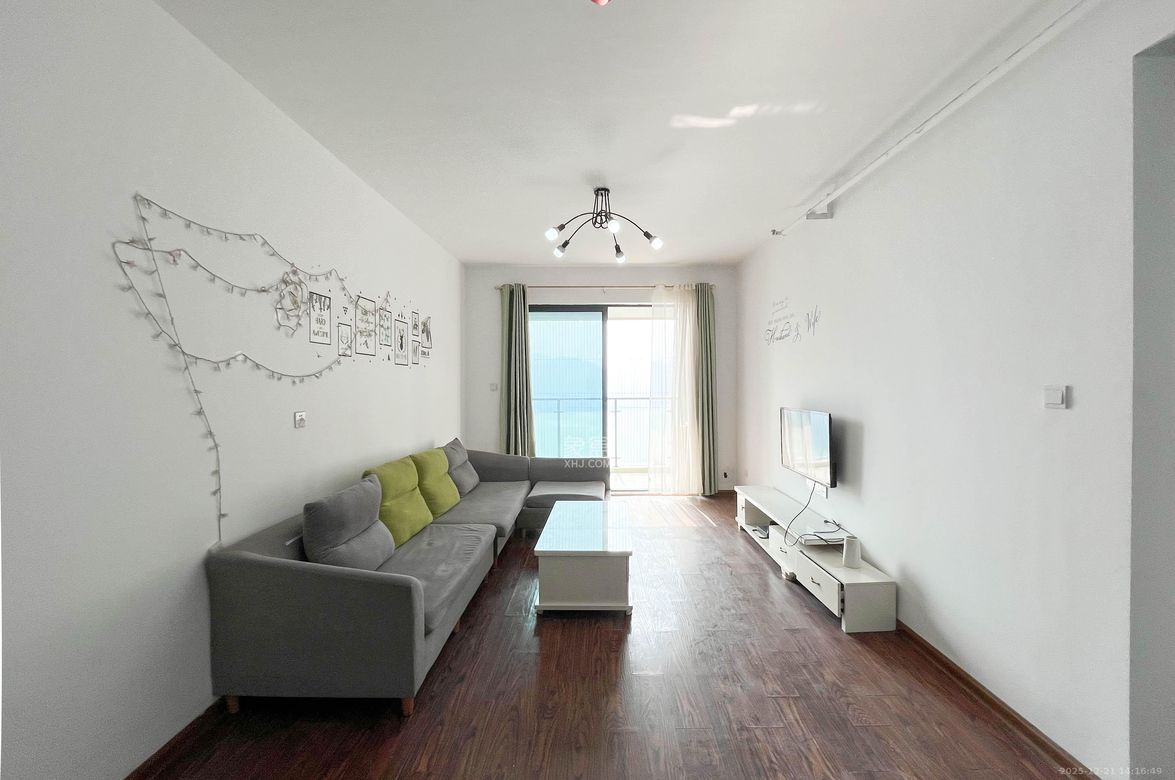 中建梅溪湖中心  3室2厅2卫    135.0万