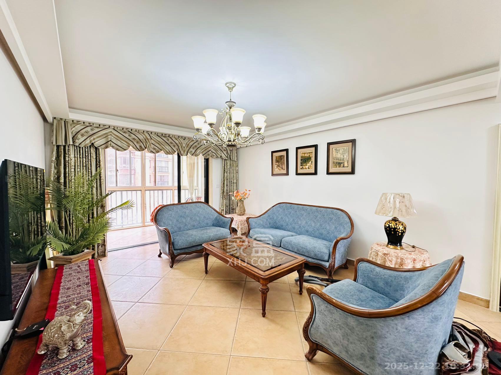 世嘉国际华城  3室2厅1卫    5000.0元/月