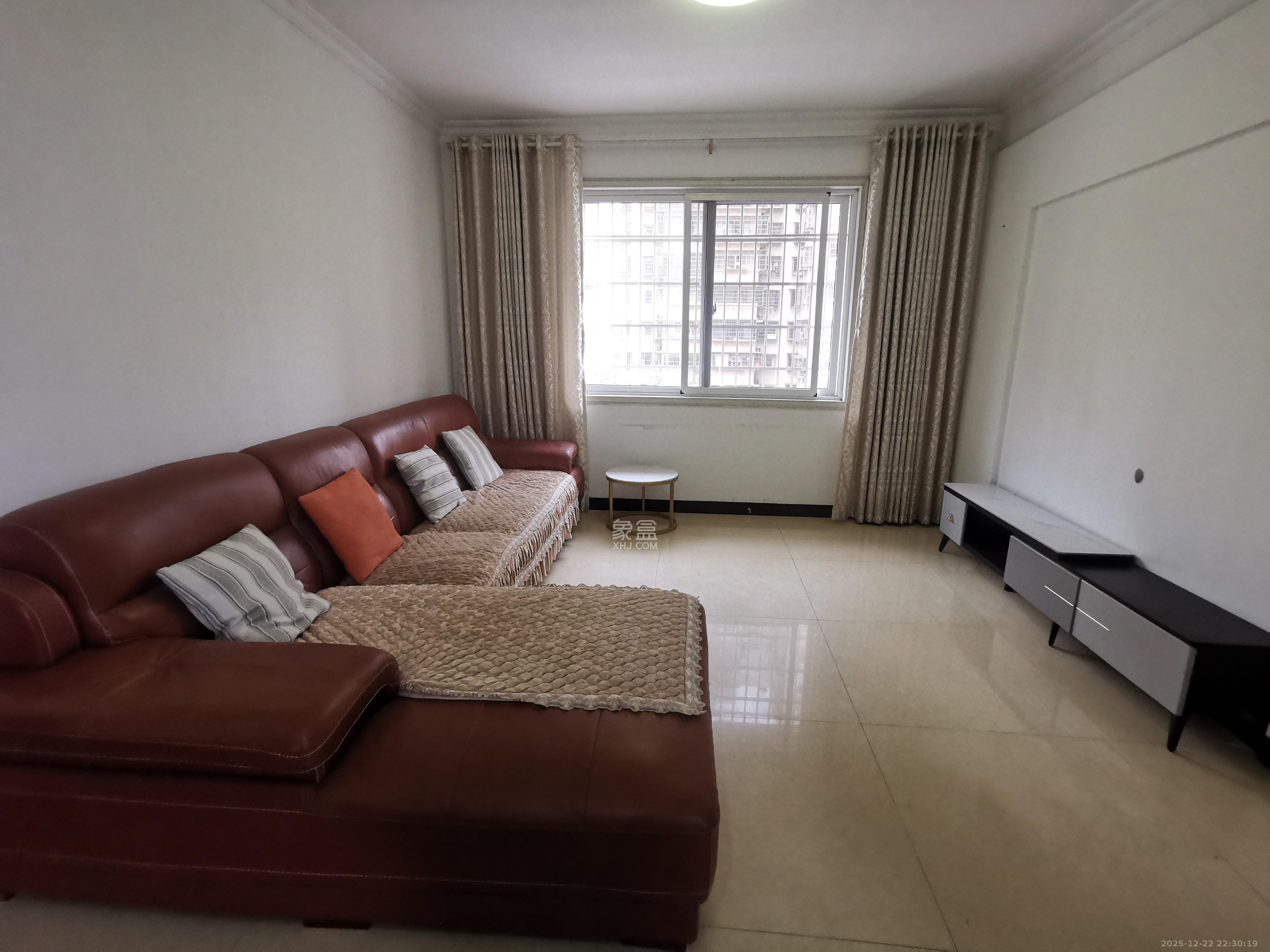 星城新宇黎锦苑  2室2厅1卫    1600.0元/月