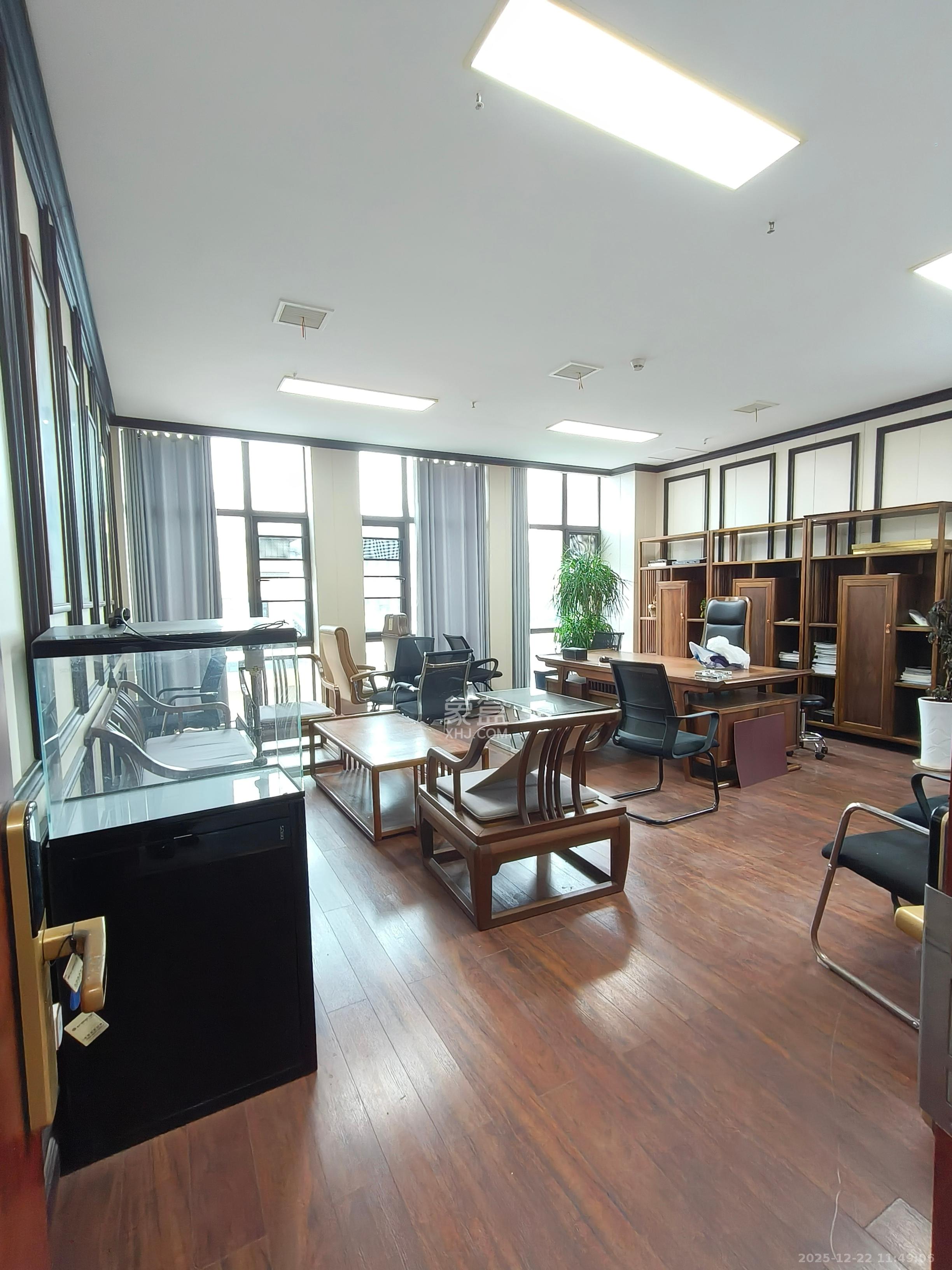 星雅美辰   240.0㎡      12800.0元/月室内图