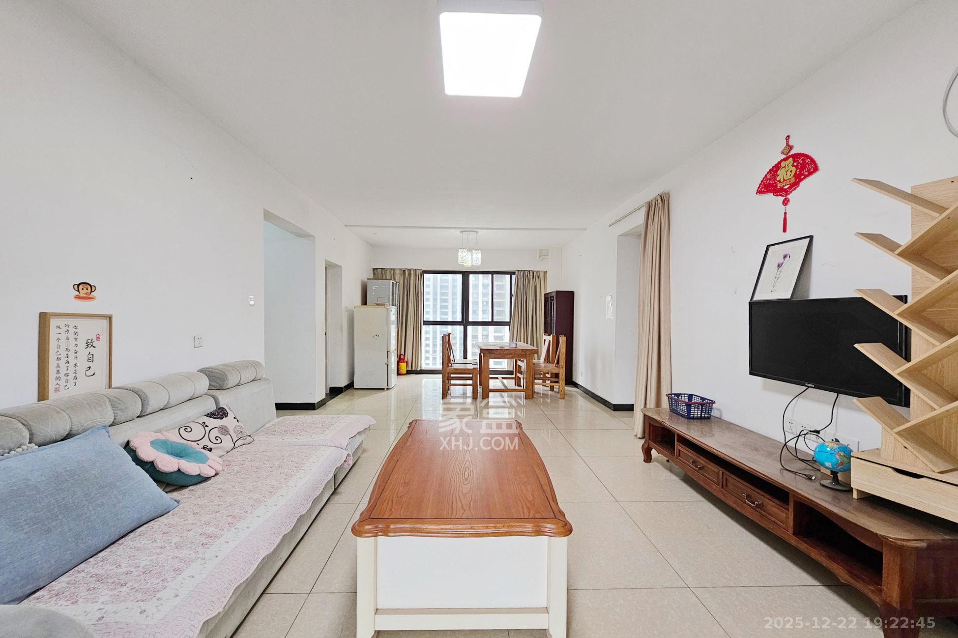 阳光城尚东湾学园区  3室2厅2卫    100.0万