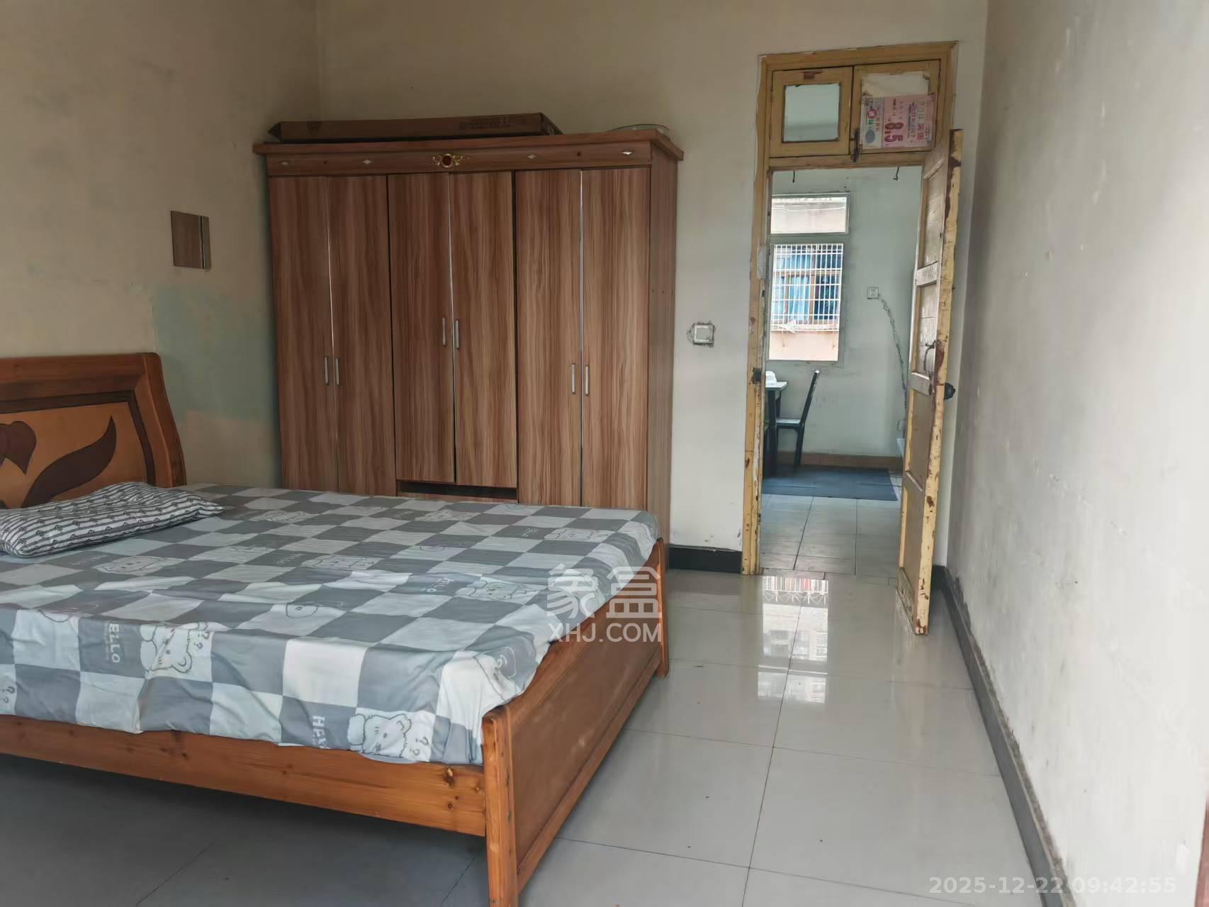 天剑社区（湖南省水利水电一公司宿舍）  2室1厅1卫    1200.0元/月