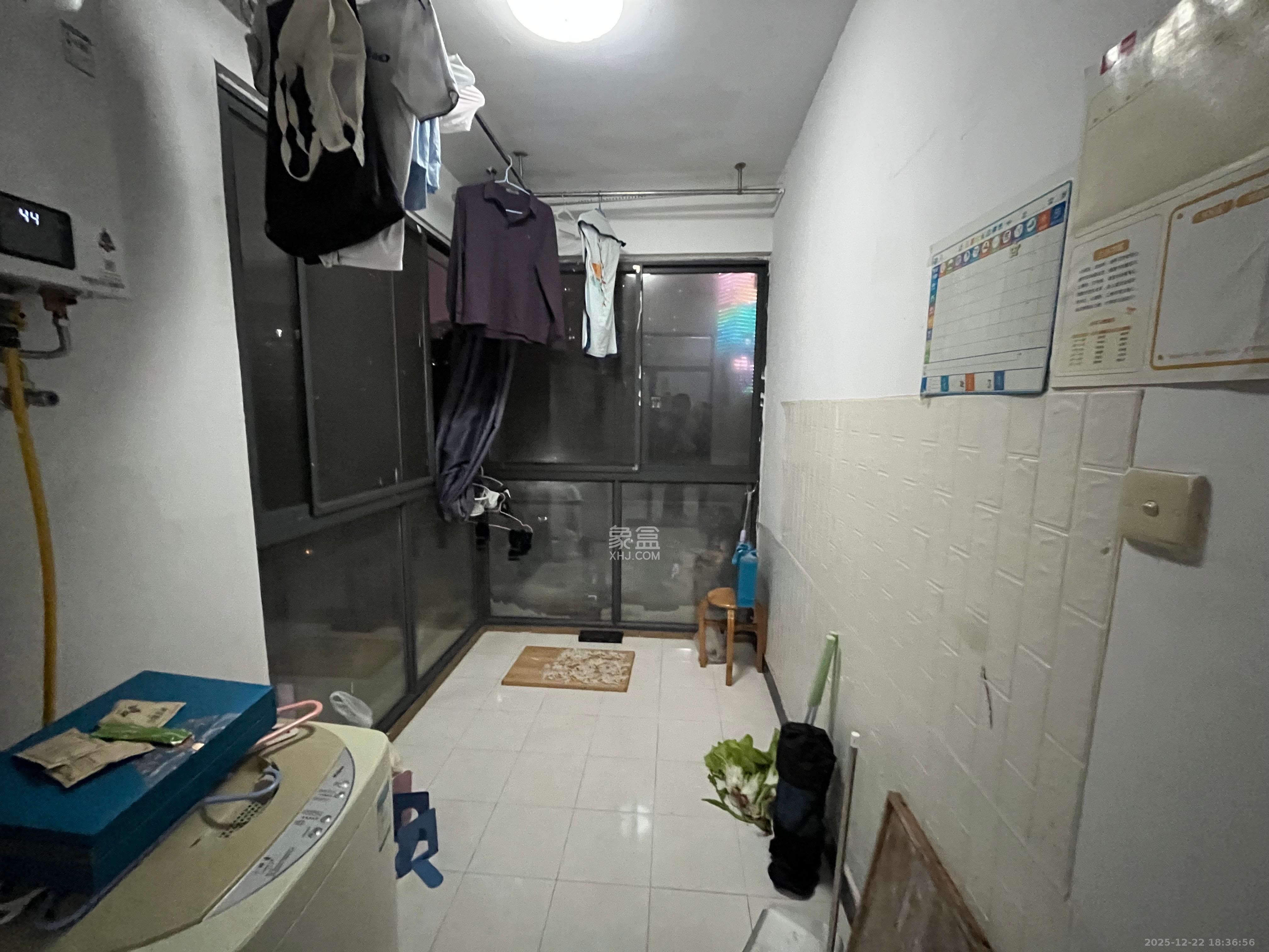 星城书香苑(星城书院) 1室1厅1卫 2400.0元/月 星城书香苑(星城书院) 1室1厅1卫 2400.0元/月室内图