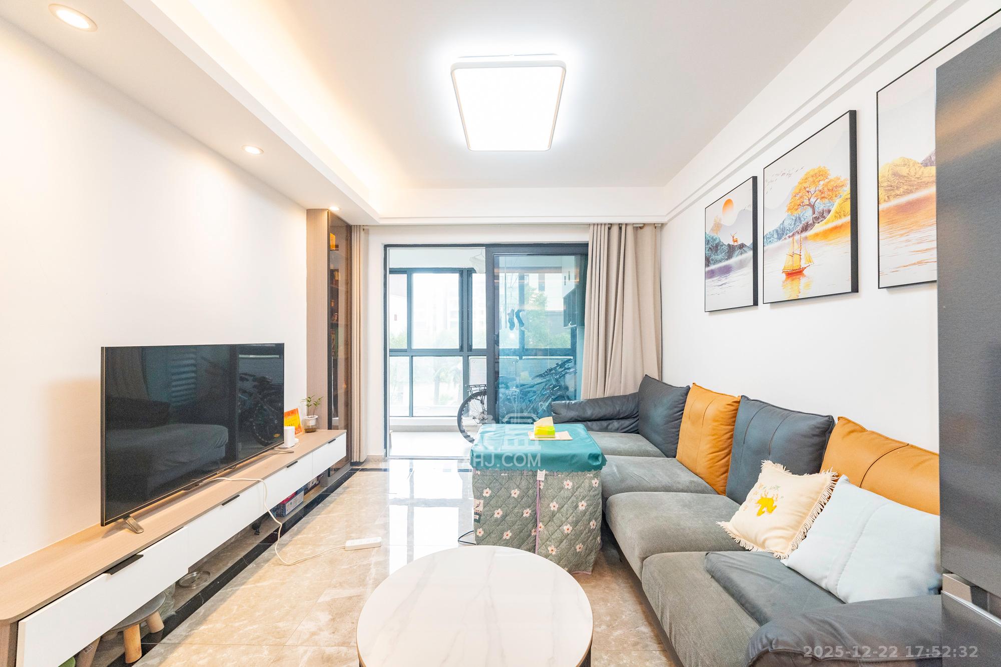 华远碧桂园海蓝城  3室2厅2卫    59.9万