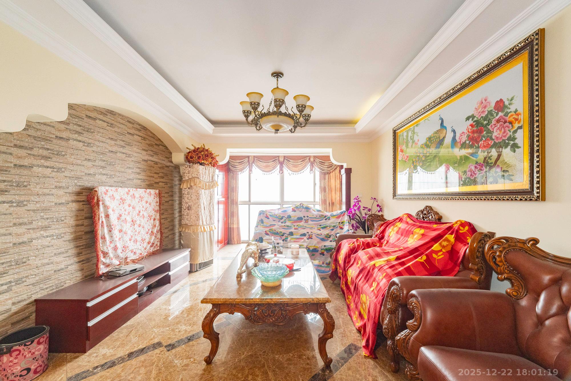 增辉凯旋帝景  3室2厅1卫    65.8万