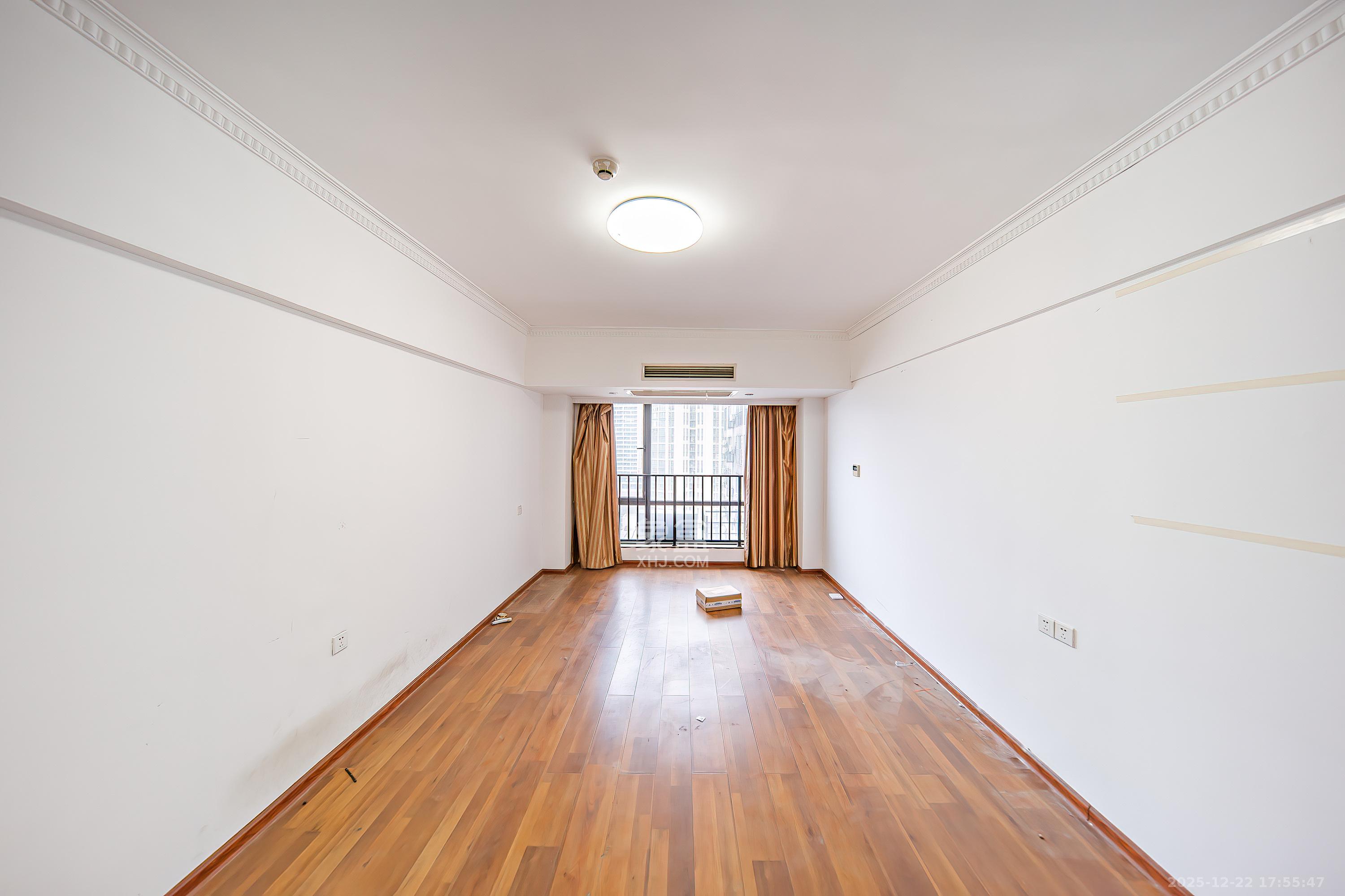 名富公寓  1室0厅1卫    21.0万