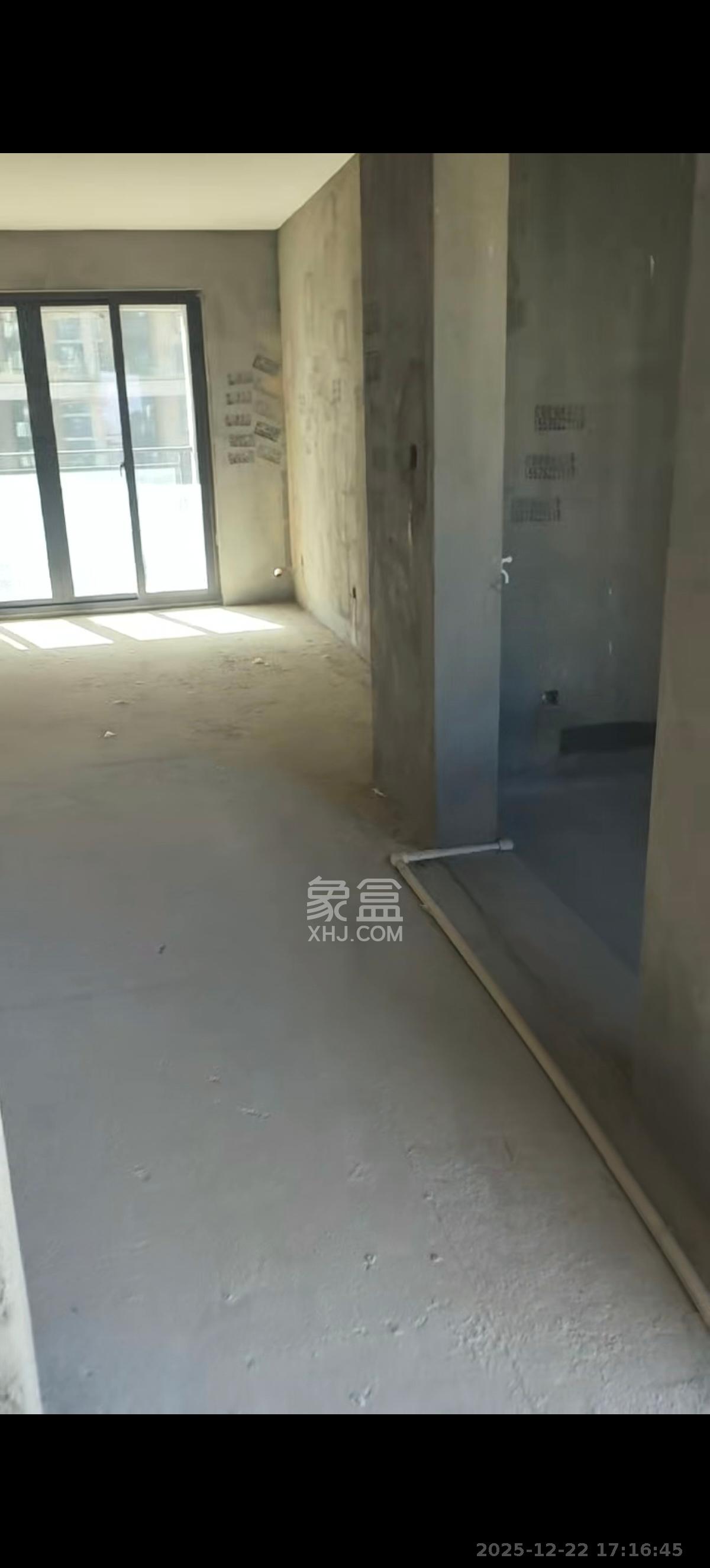 玺宇悦城国际  3室2厅2卫    35.0万