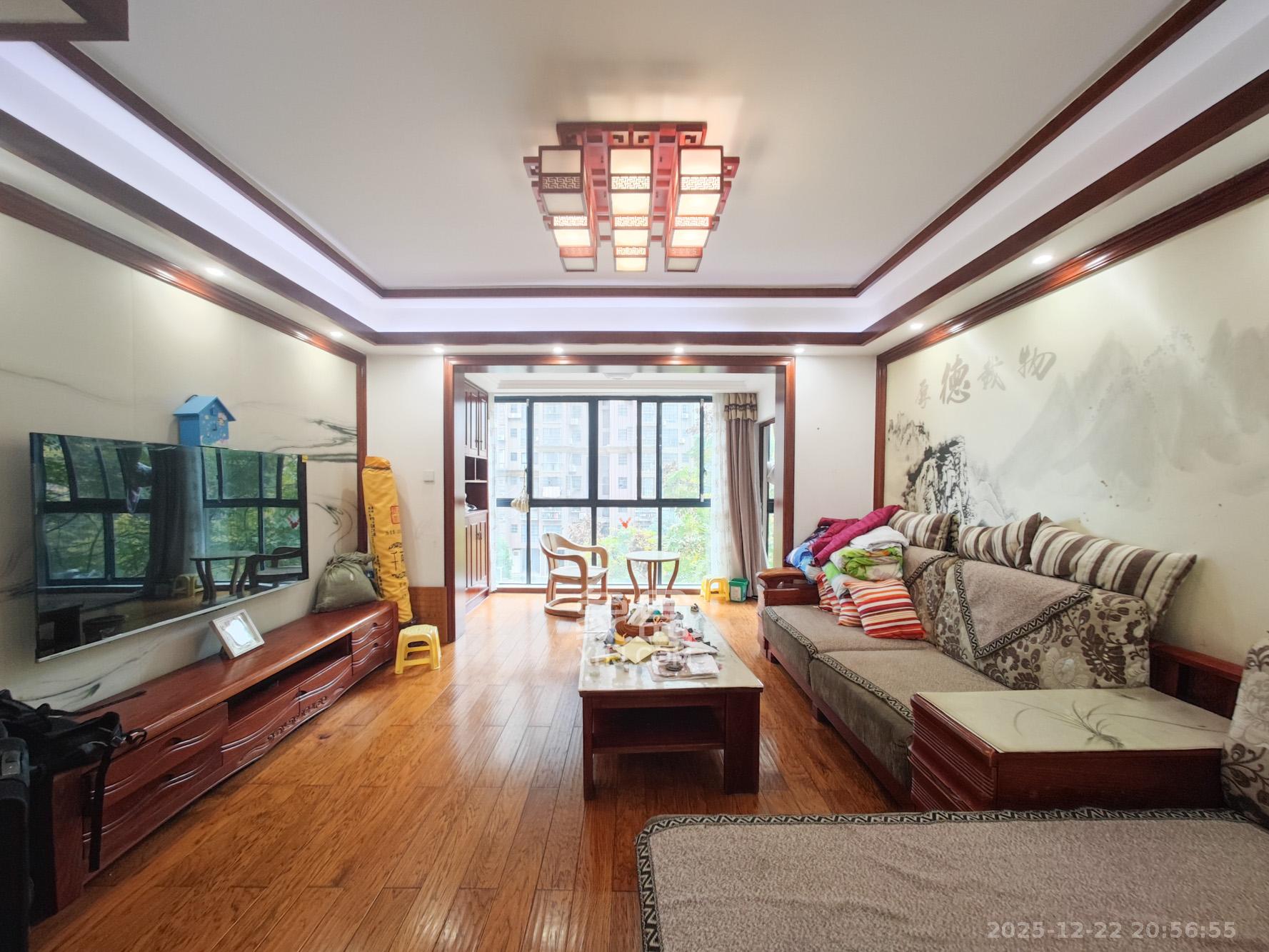 泰禹云开壹品  5室2厅2卫    149.8万