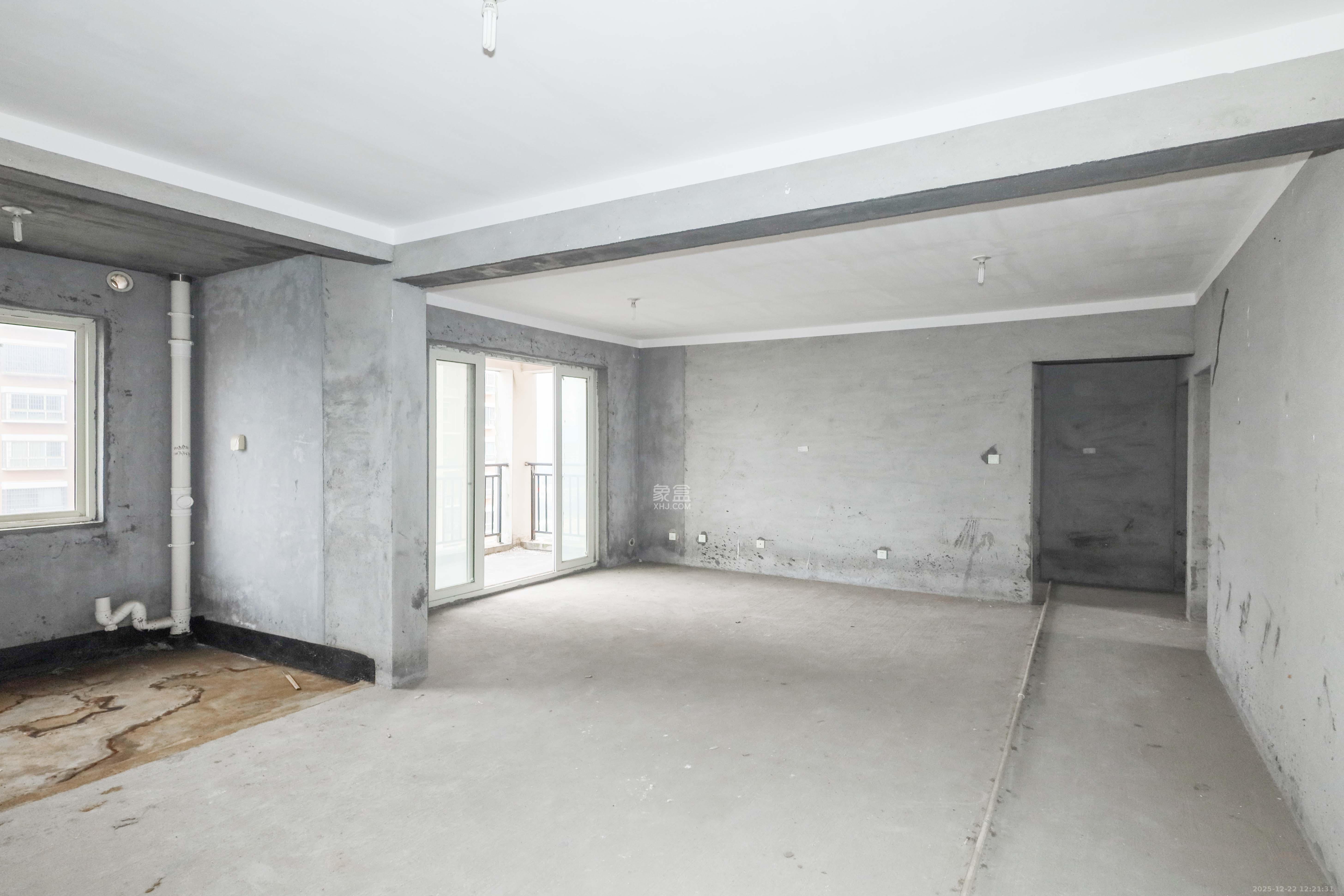 和润园一、二期  3室2厅2卫    68.0万