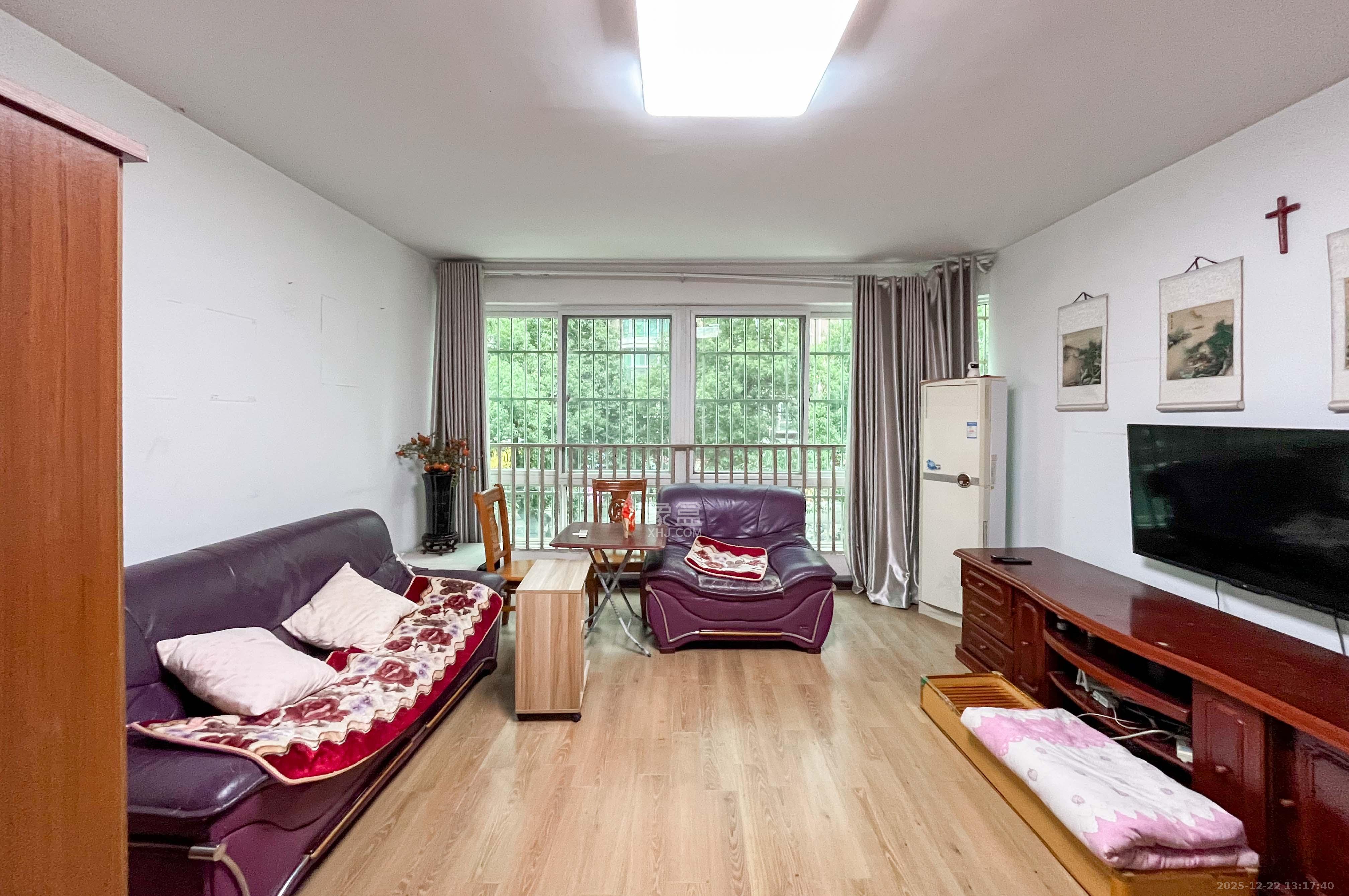 恩瑞麓山名园（龙王港小区）  3室2厅2卫    85.0万