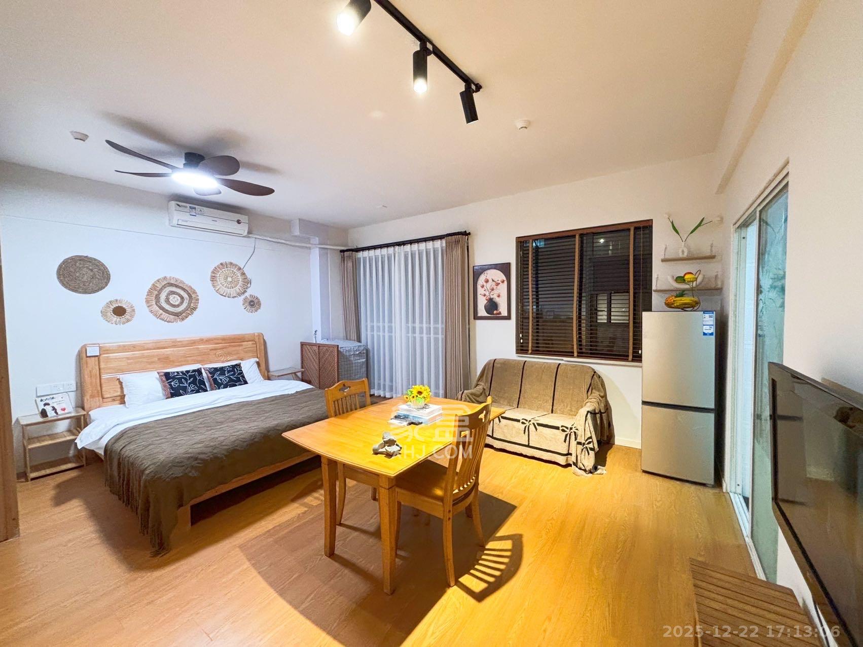 君庭金福苑  1室1厅1卫    1700.0元/月