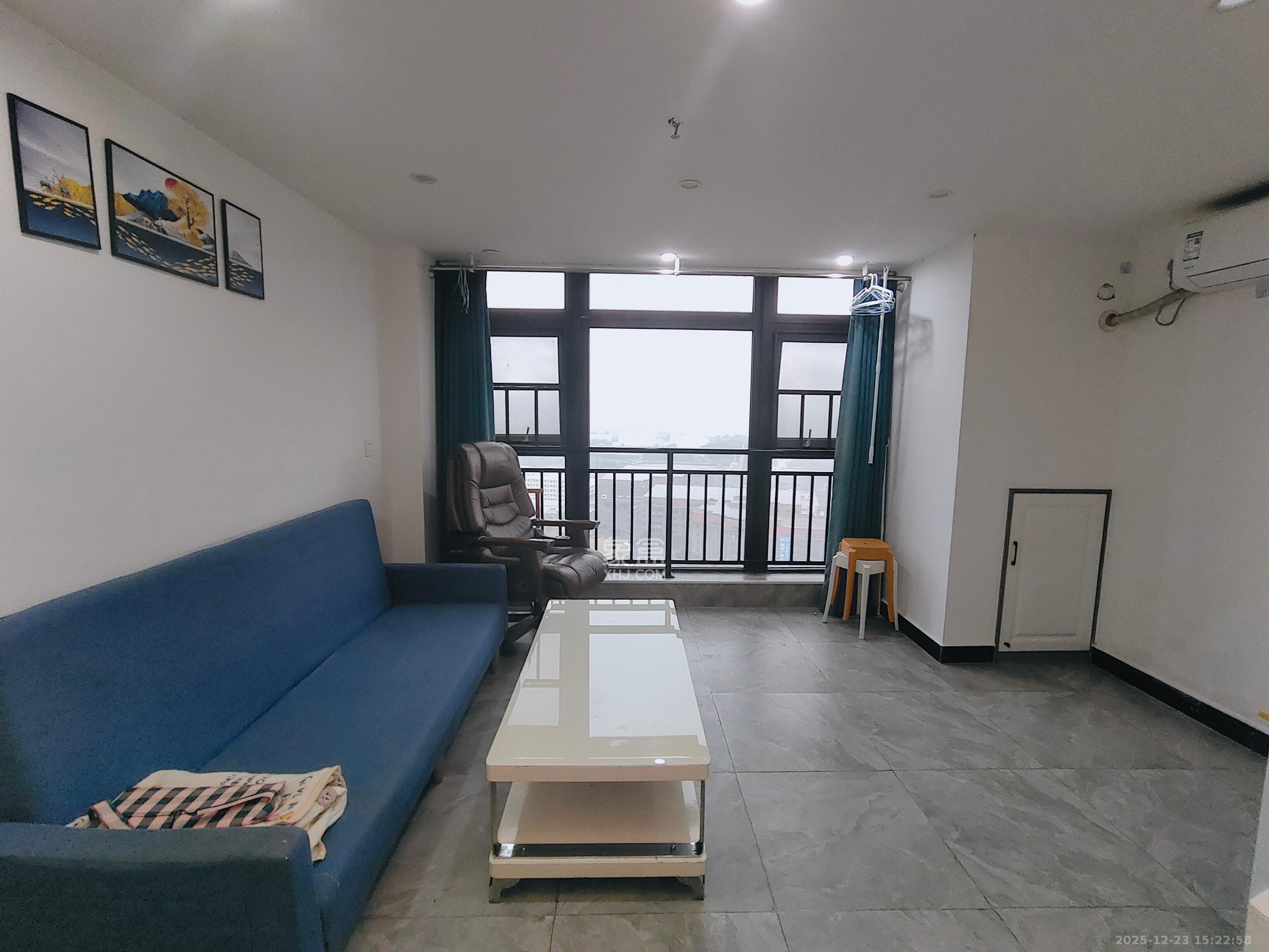 东方美地  2室2厅1卫    1800.0元/月