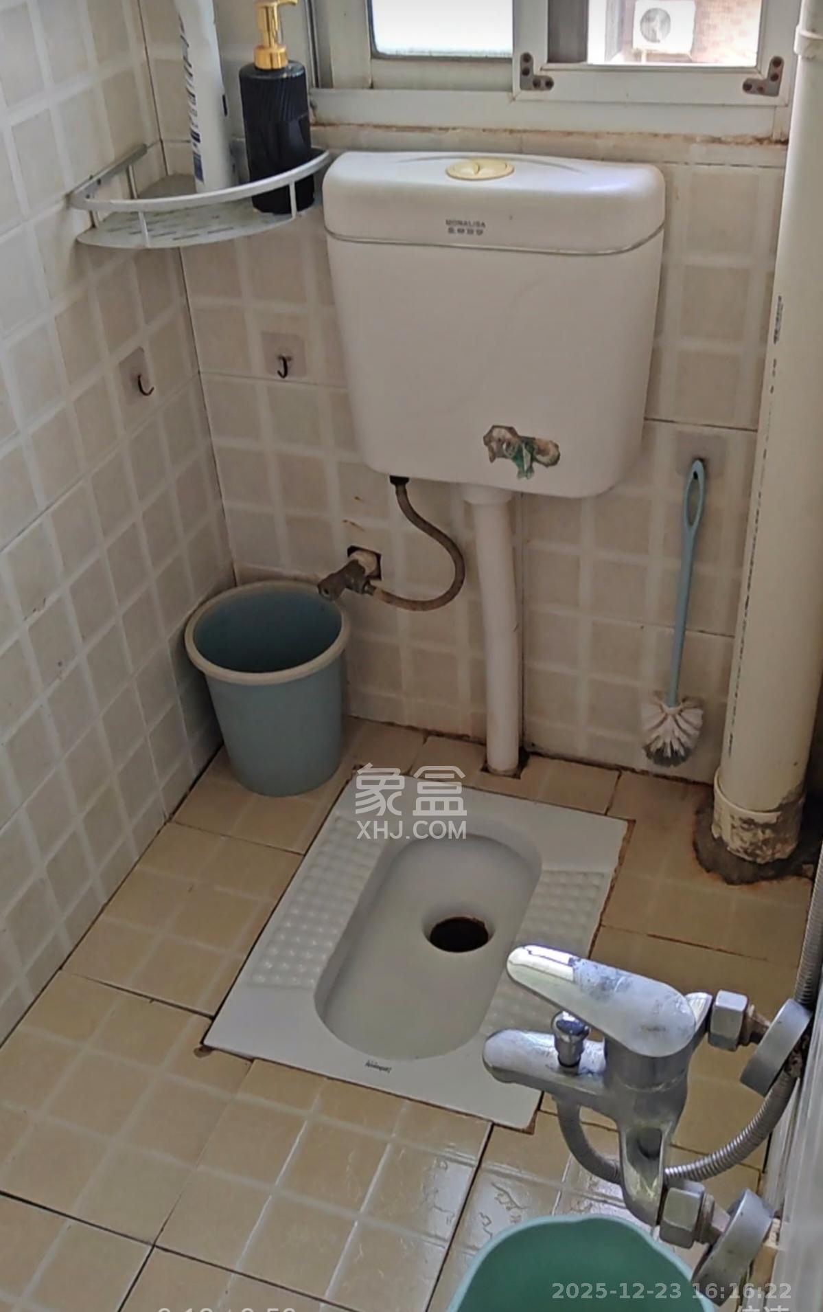 轴承厂宿舍  2室1厅1卫    1850.0元/月